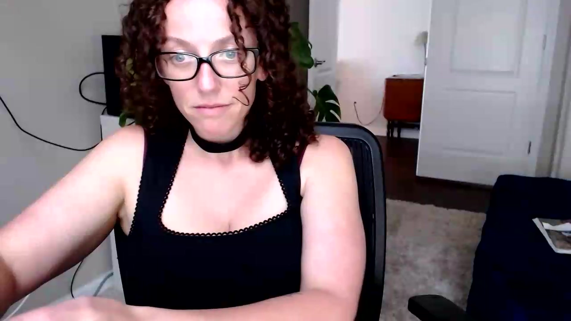 Gallery image thumbnail from Sarah_Stark's myfreecams stream on, 08/28/2026, 16:23 image 15 of 20