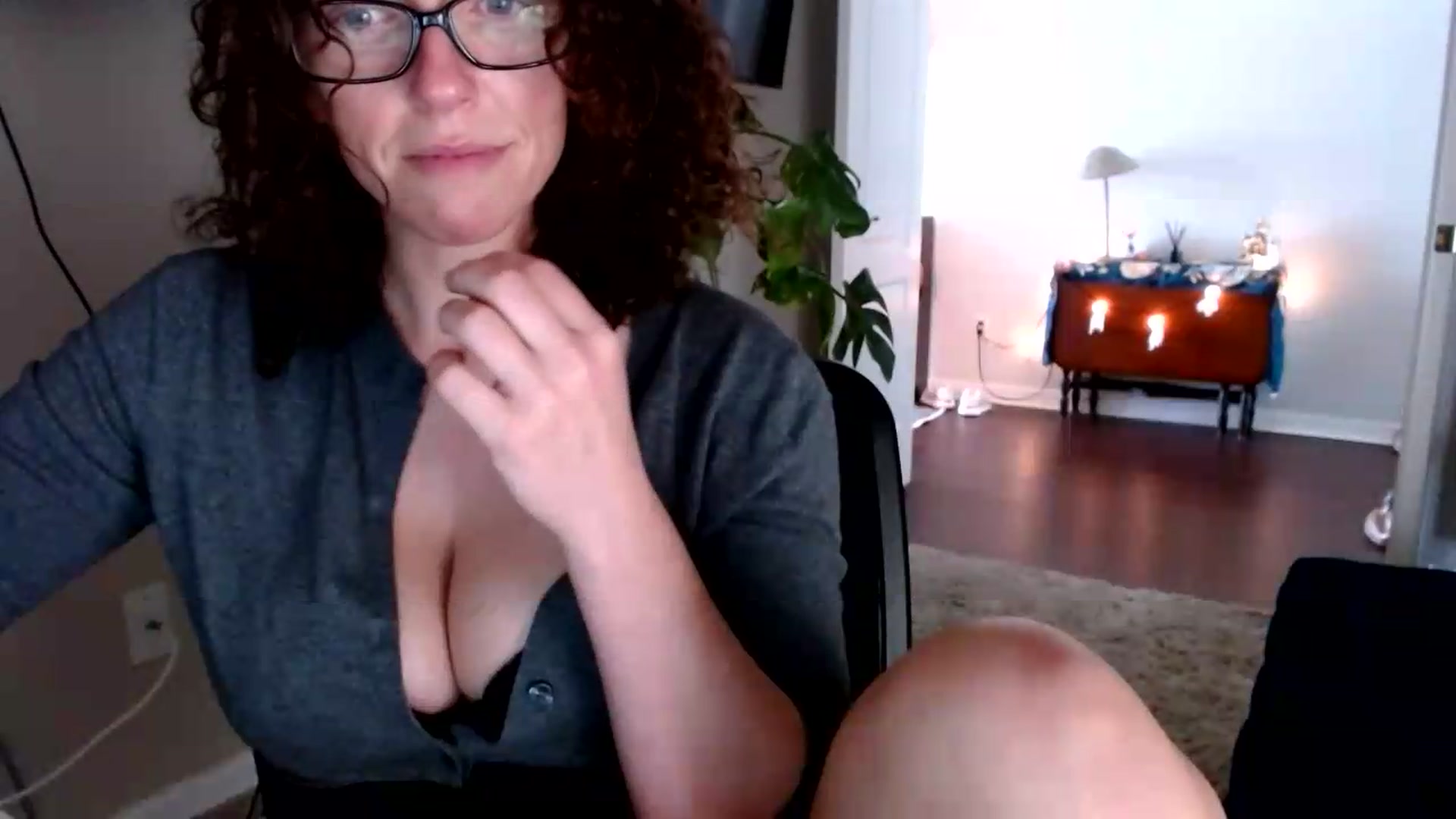 Gallery image thumbnail from Sarah_Stark's myfreecams stream on, 09/08/2026, 16:04 image 12 of 20