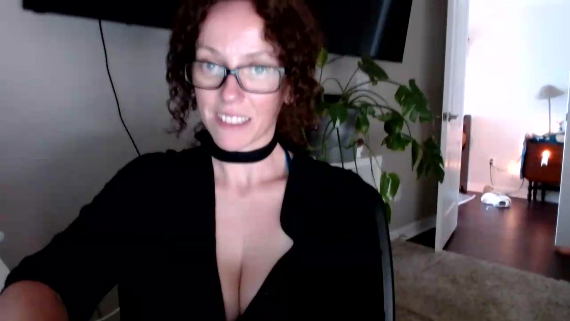Gallery image thumbnail from Sarah_Stark's myfreecams stream on, 09/09/2026, 14:10 image 8 of 20