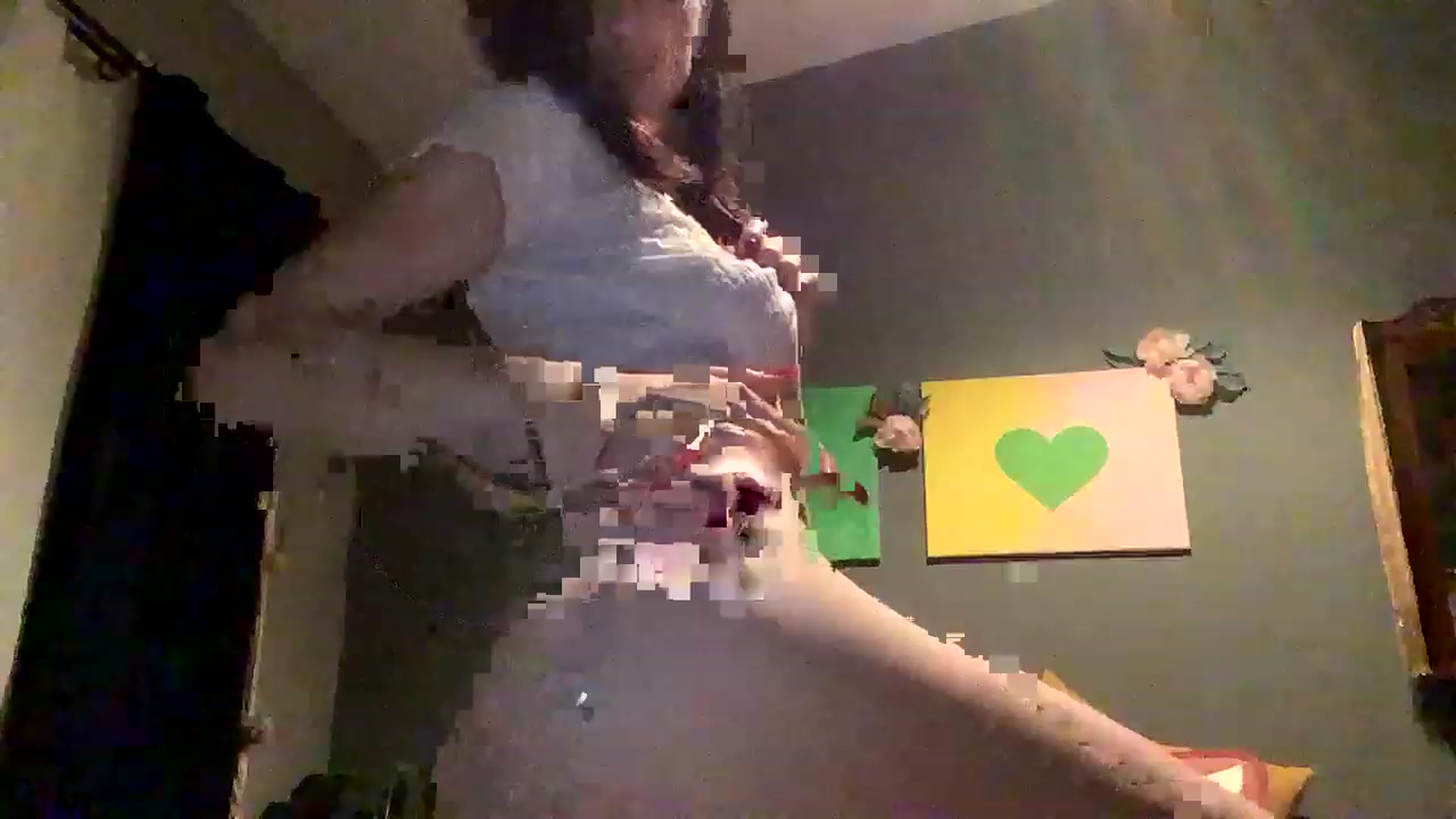 Gallery image thumbnail from Sarah_autumns's myfreecams stream on, 04/19/2023, 05:59 image 9 of 20