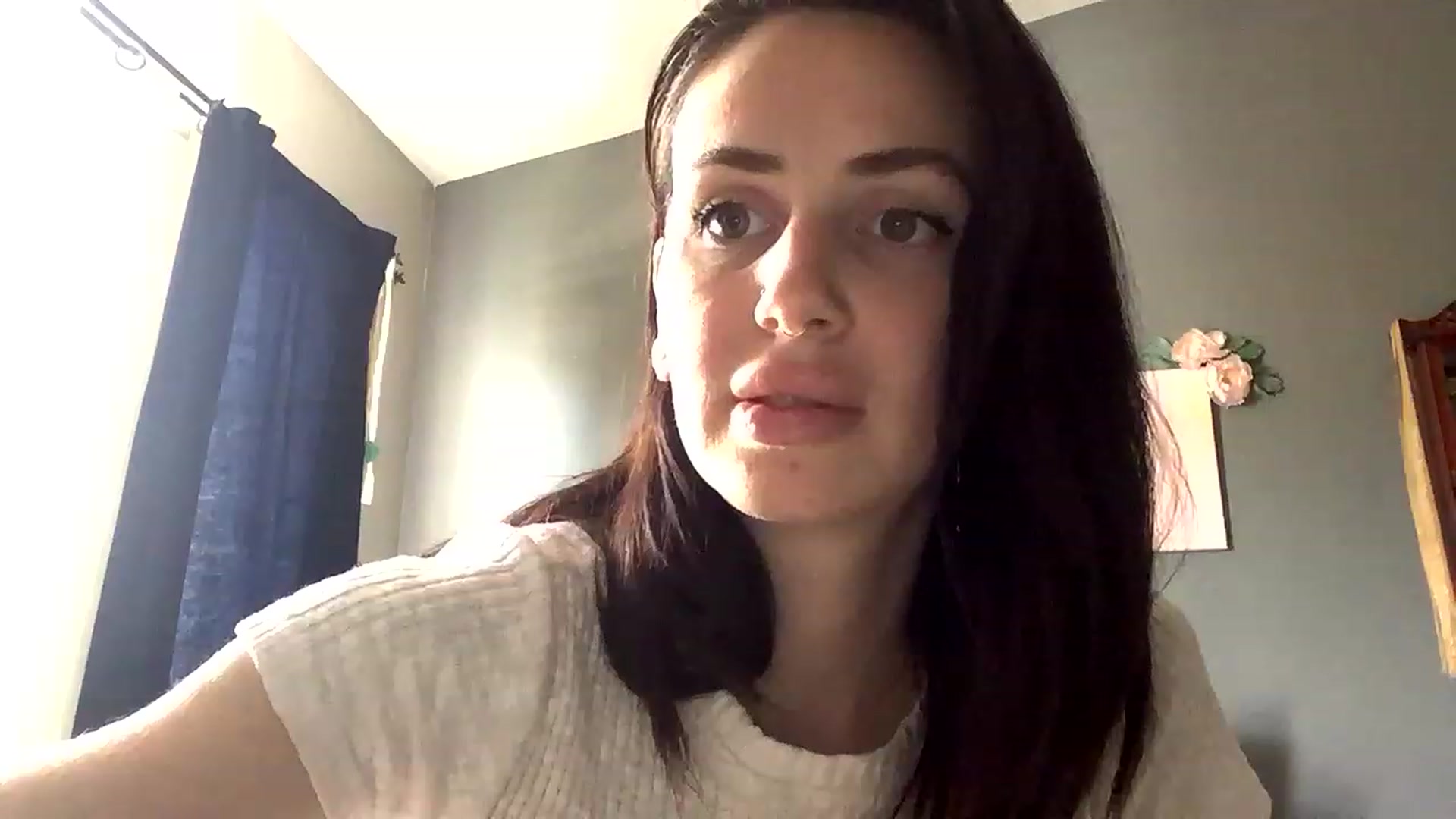 Gallery image thumbnail from Sarah_autumns's myfreecams stream on, 04/19/2023, 21:56 image 2 of 20