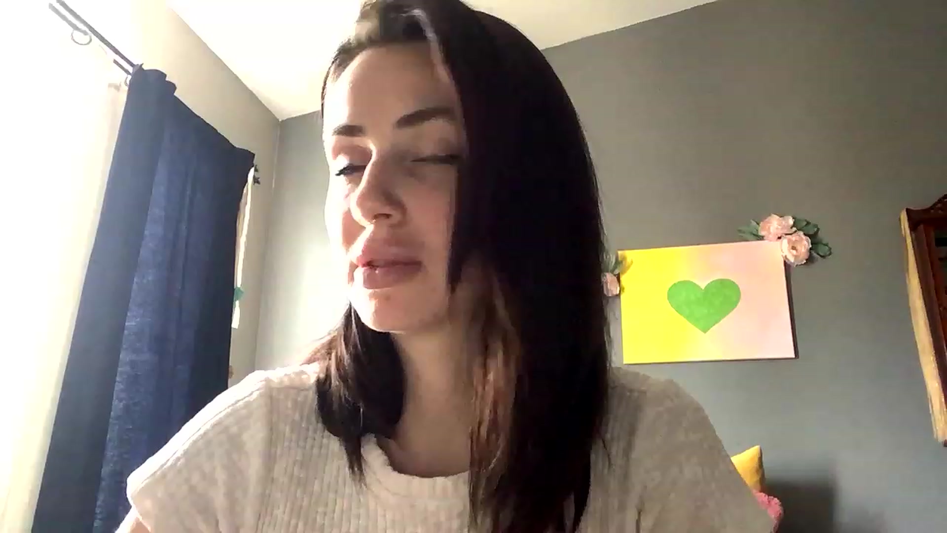 Gallery image thumbnail from Sarah_autumns's myfreecams stream on, 04/19/2023, 21:56 image 1 of 20