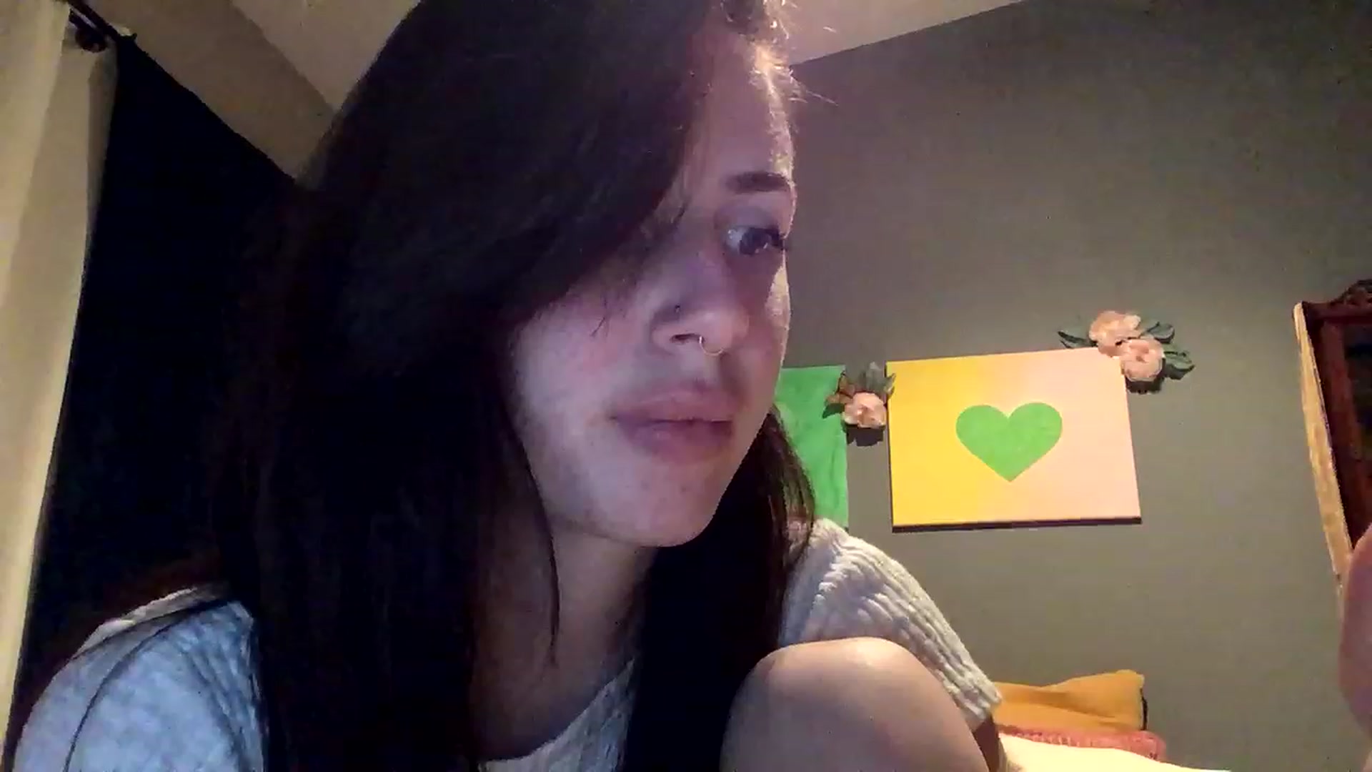 Gallery image thumbnail from Sarah_autumns's myfreecams stream on, 04/24/2023, 04:13 image 19 of 20