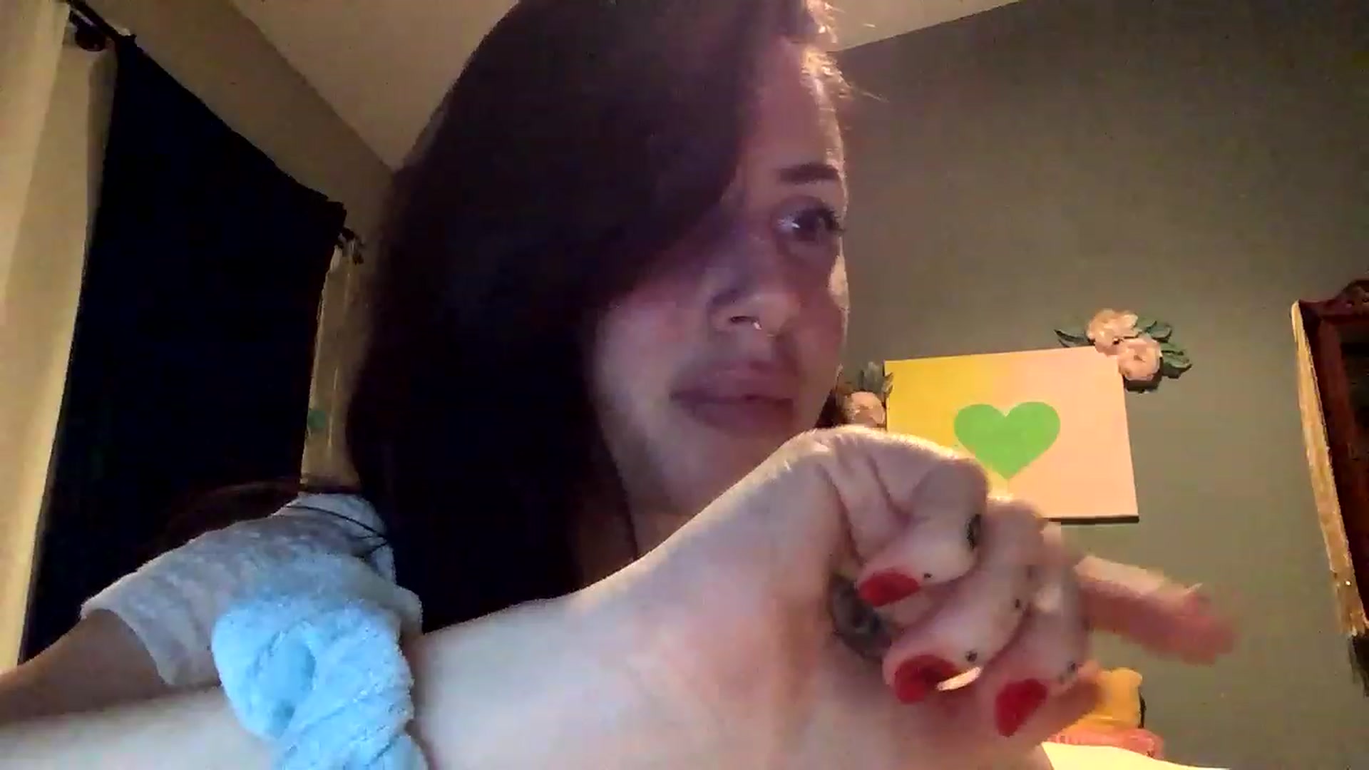 Gallery image thumbnail from Sarah_autumns's myfreecams stream on, 04/24/2023, 04:13 image 20 of 20