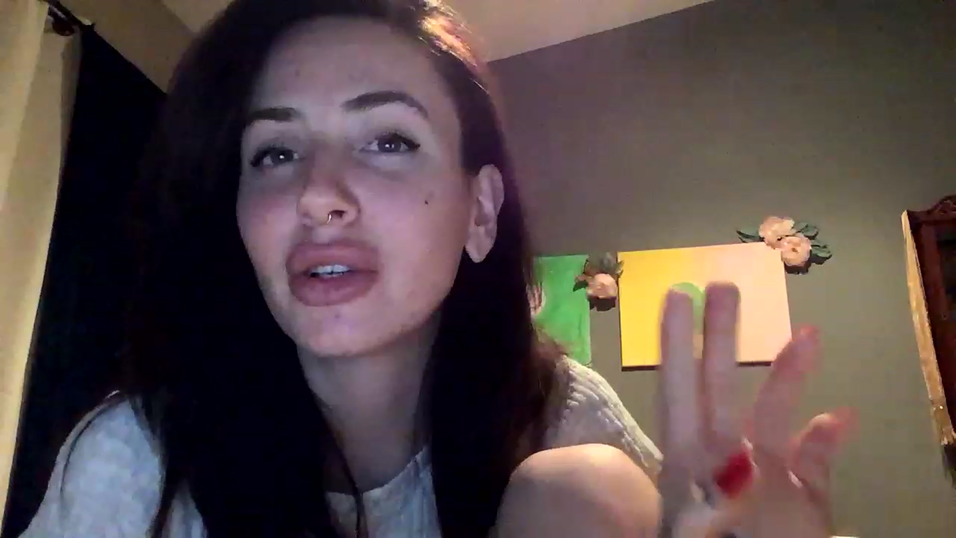 Gallery image thumbnail from Sarah_autumns's myfreecams stream on, 04/24/2023, 04:13 image 18 of 20