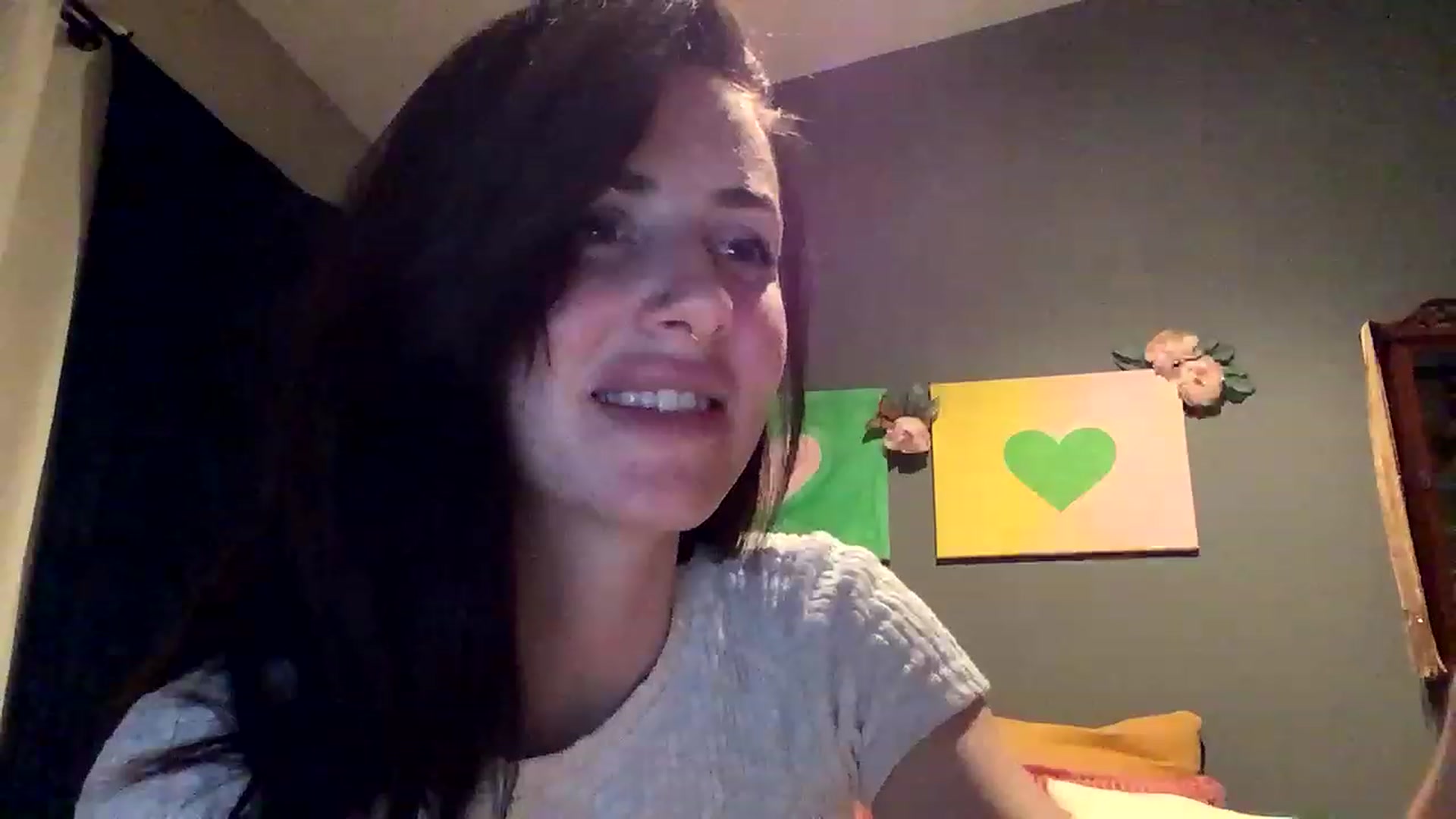 Gallery image thumbnail from Sarah_autumns's myfreecams stream on, 04/24/2023, 04:13 image 12 of 20