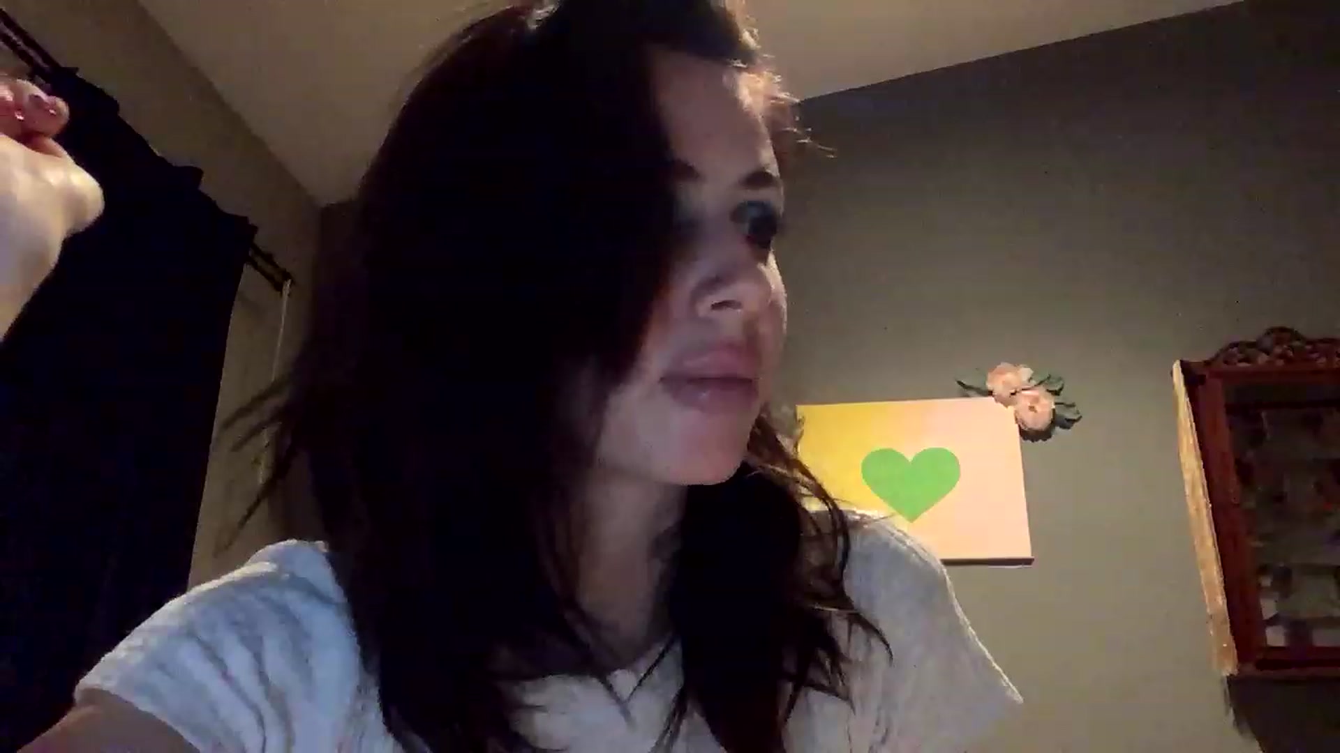 Gallery image thumbnail from Sarah_autumns's myfreecams stream on, 05/08/2023, 05:41 image 13 of 20