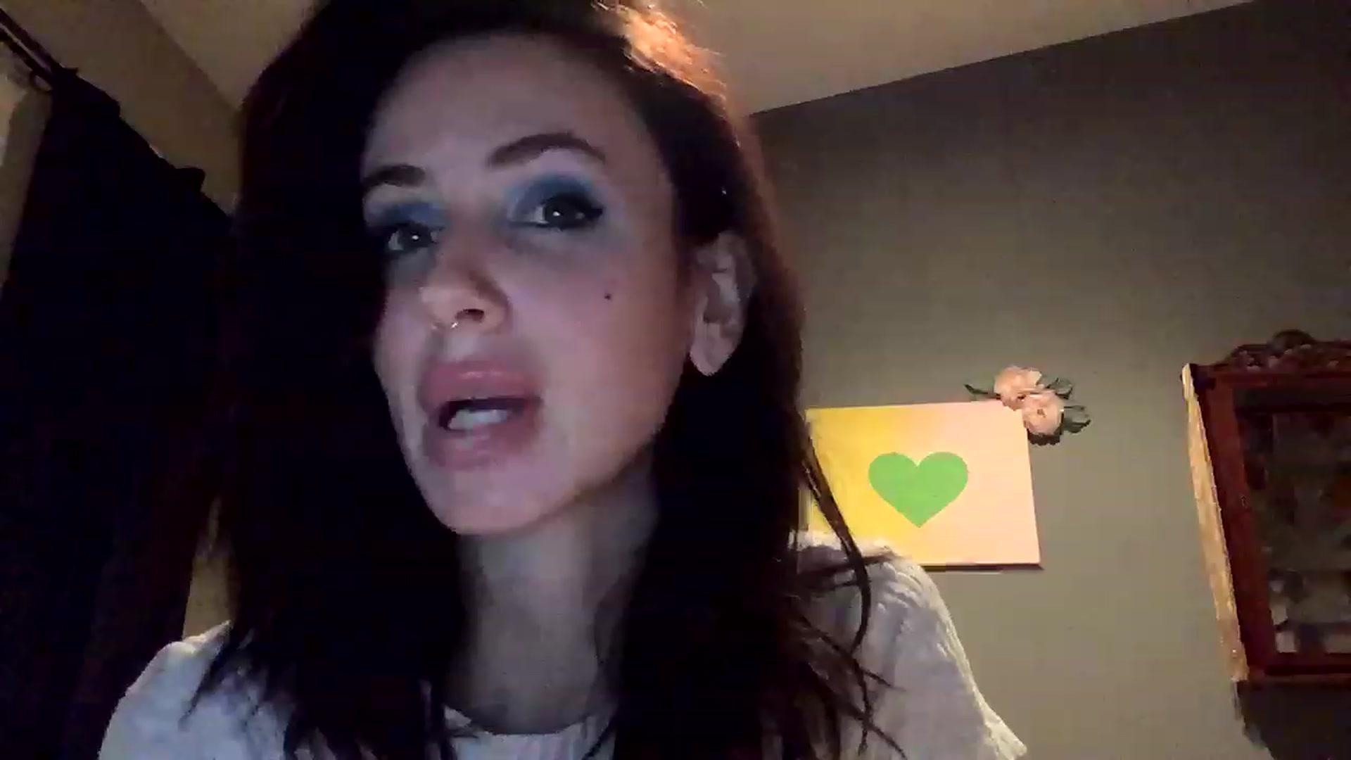 Gallery image thumbnail from Sarah_autumns's myfreecams stream on, 05/08/2023, 05:41 image 19 of 20