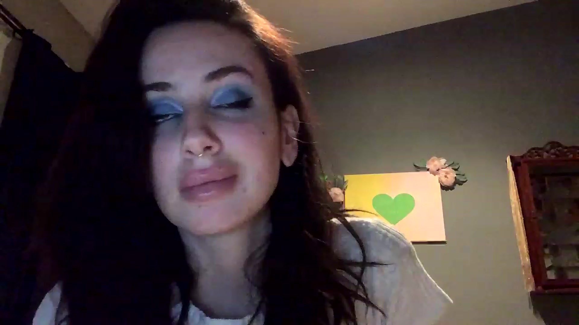 Gallery image thumbnail from Sarah_autumns's myfreecams stream on, 05/08/2023, 05:41 image 15 of 20