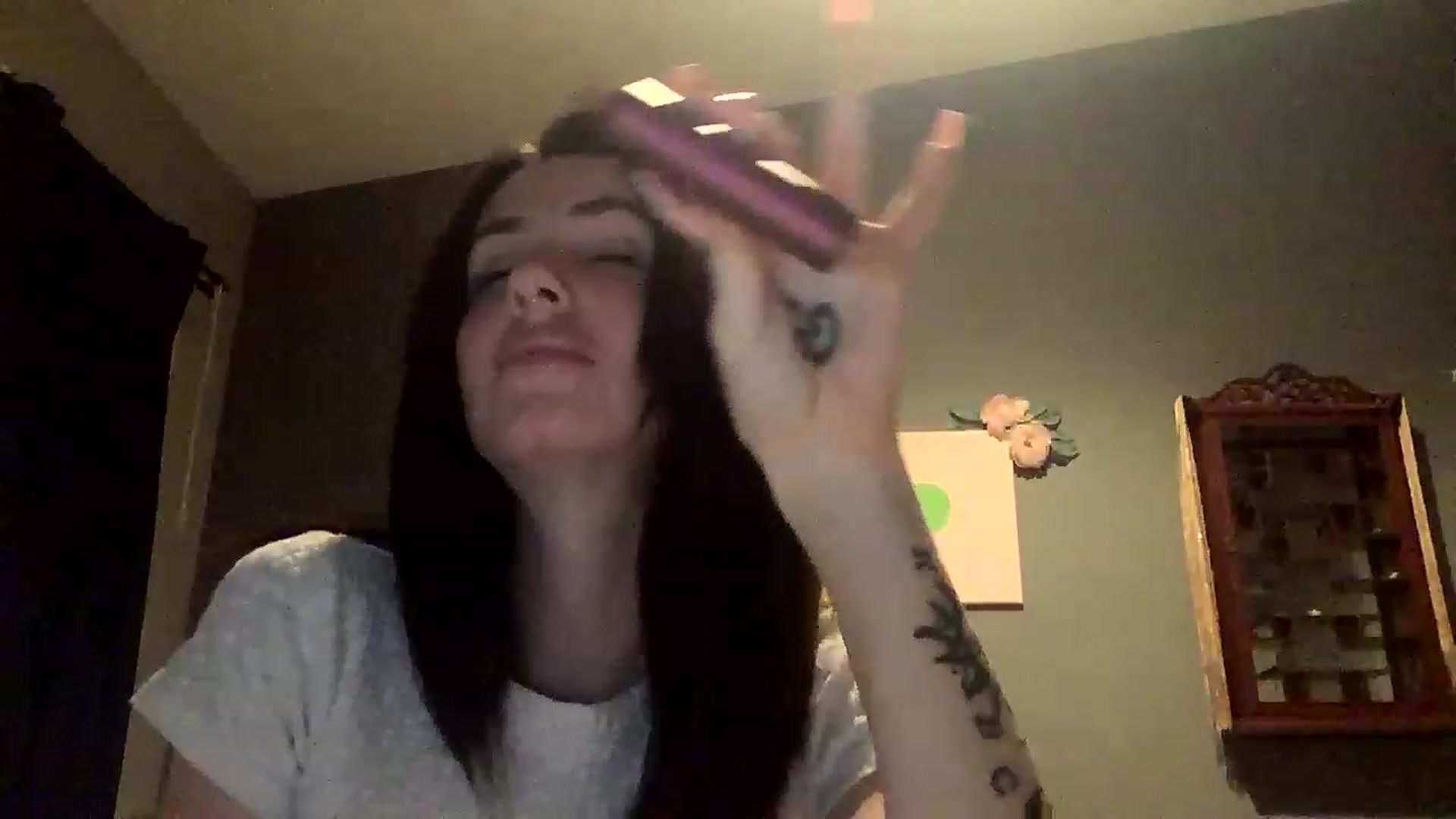 Gallery image thumbnail from Sarah_autumns's myfreecams stream on, 05/10/2023, 05:55 image 15 of 20