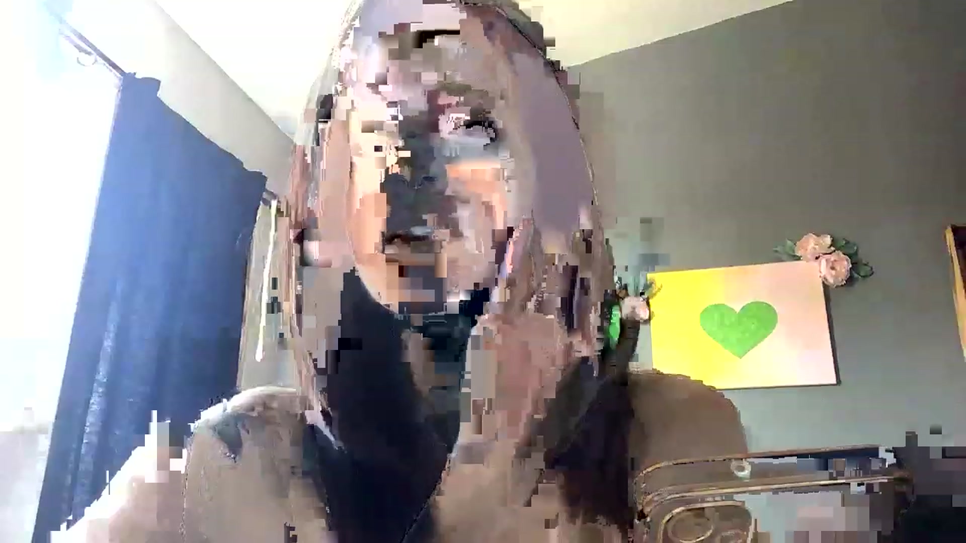 Gallery image thumbnail from Sarah_autumns's myfreecams stream on, 05/11/2023, 24:00 image 2 of 20