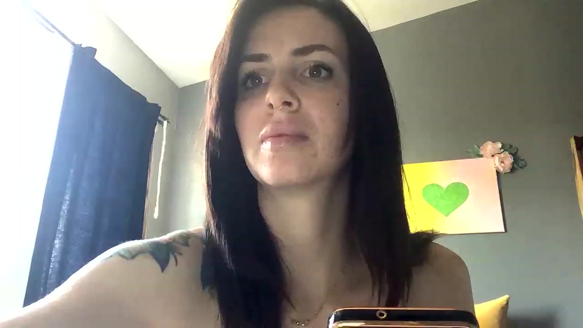 Gallery image thumbnail from Sarah_autumns's myfreecams stream on, 05/11/2023, 24:00 image 1 of 20