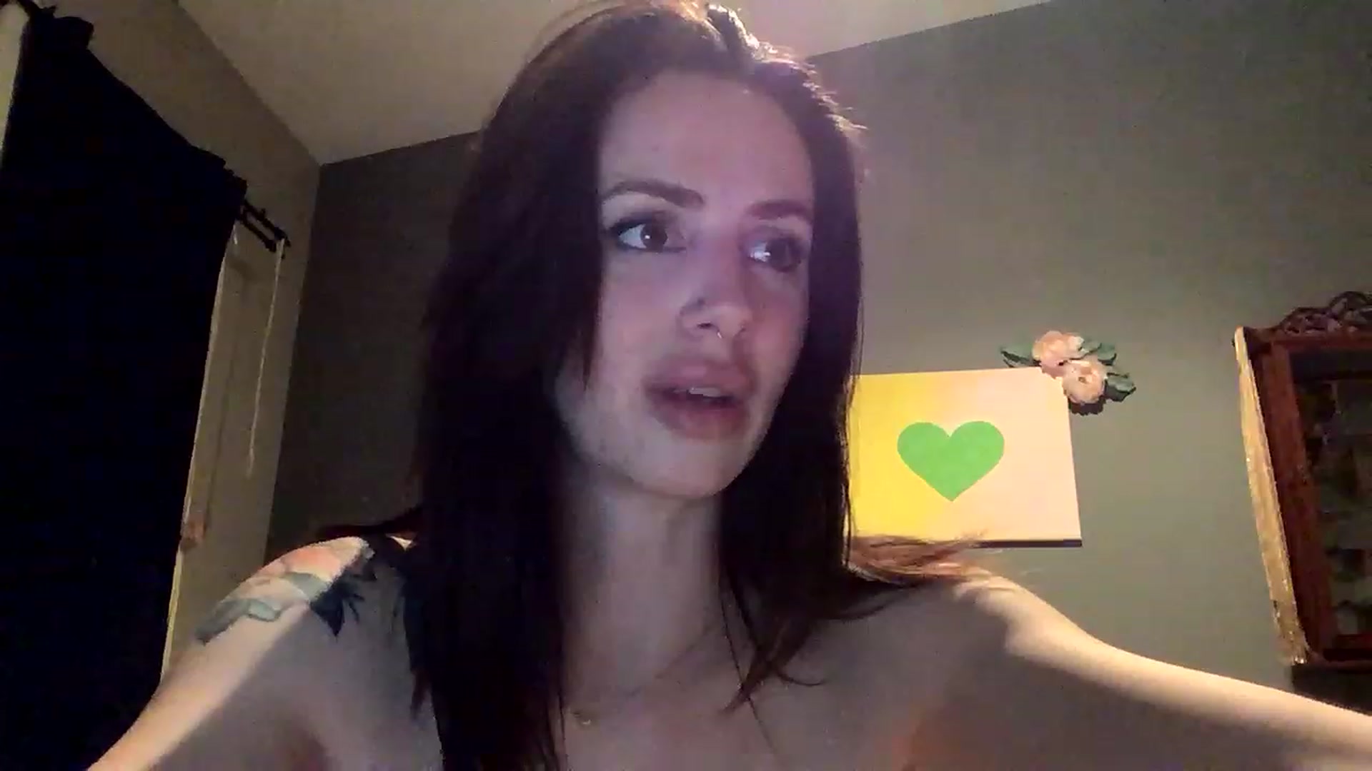 Gallery image thumbnail from Sarah_autumns's myfreecams stream on, 05/23/2023, 06:59 image 11 of 20