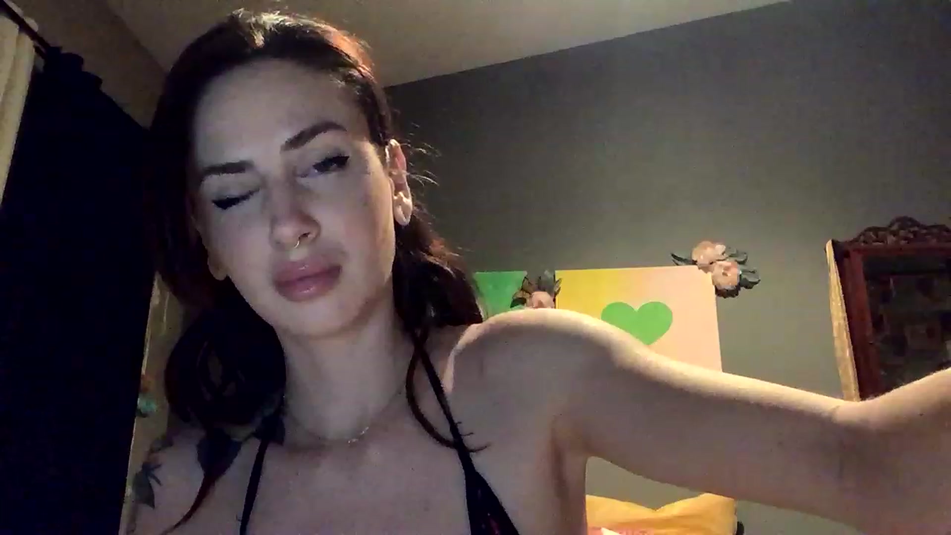 Gallery image thumbnail from Sarah_autumns's myfreecams stream on, 05/29/2023, 05:59 image 2 of 20