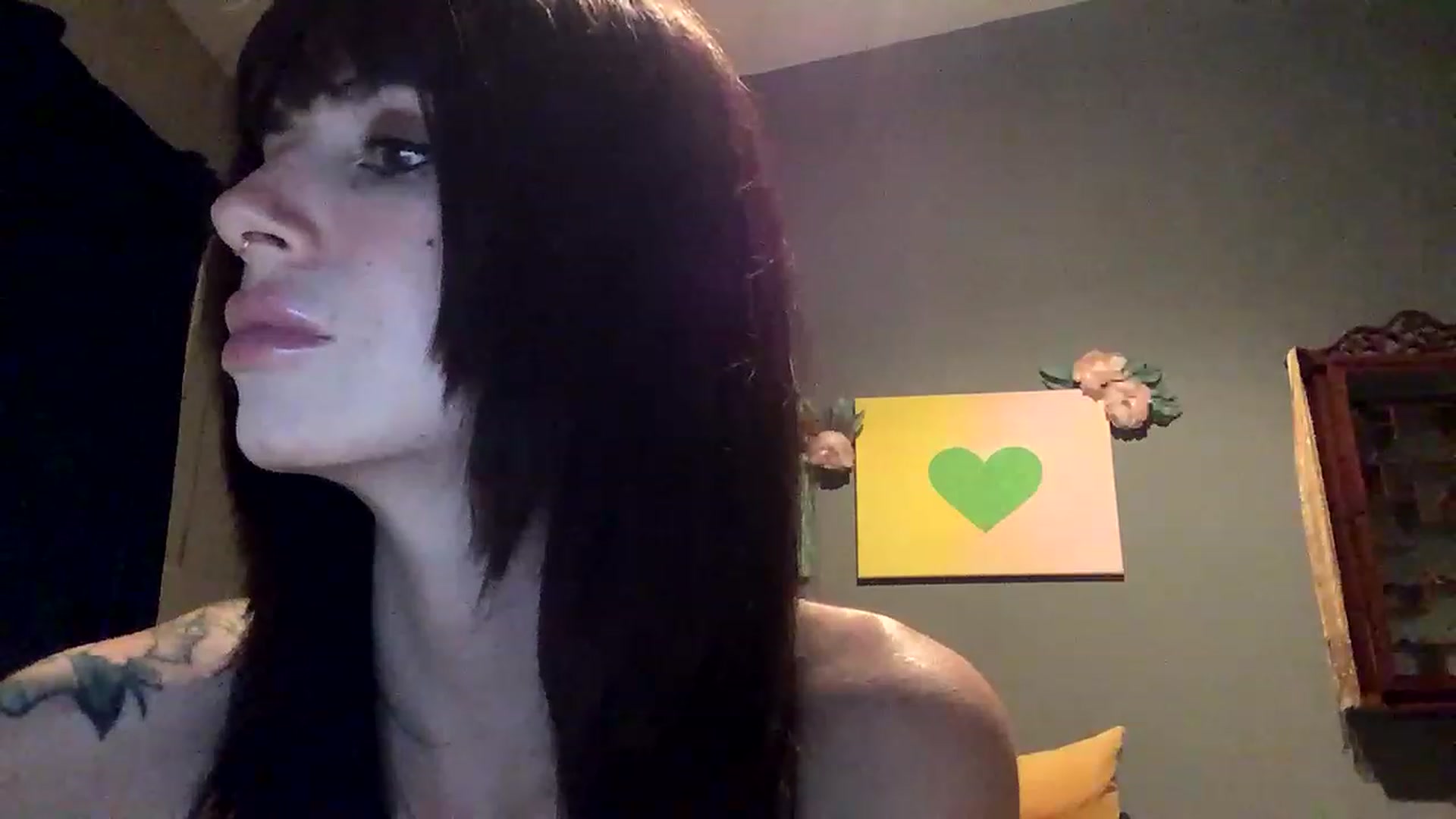 Gallery image thumbnail from Sarah_autumns's myfreecams stream on, 06/02/2023, 06:41 image 20 of 20