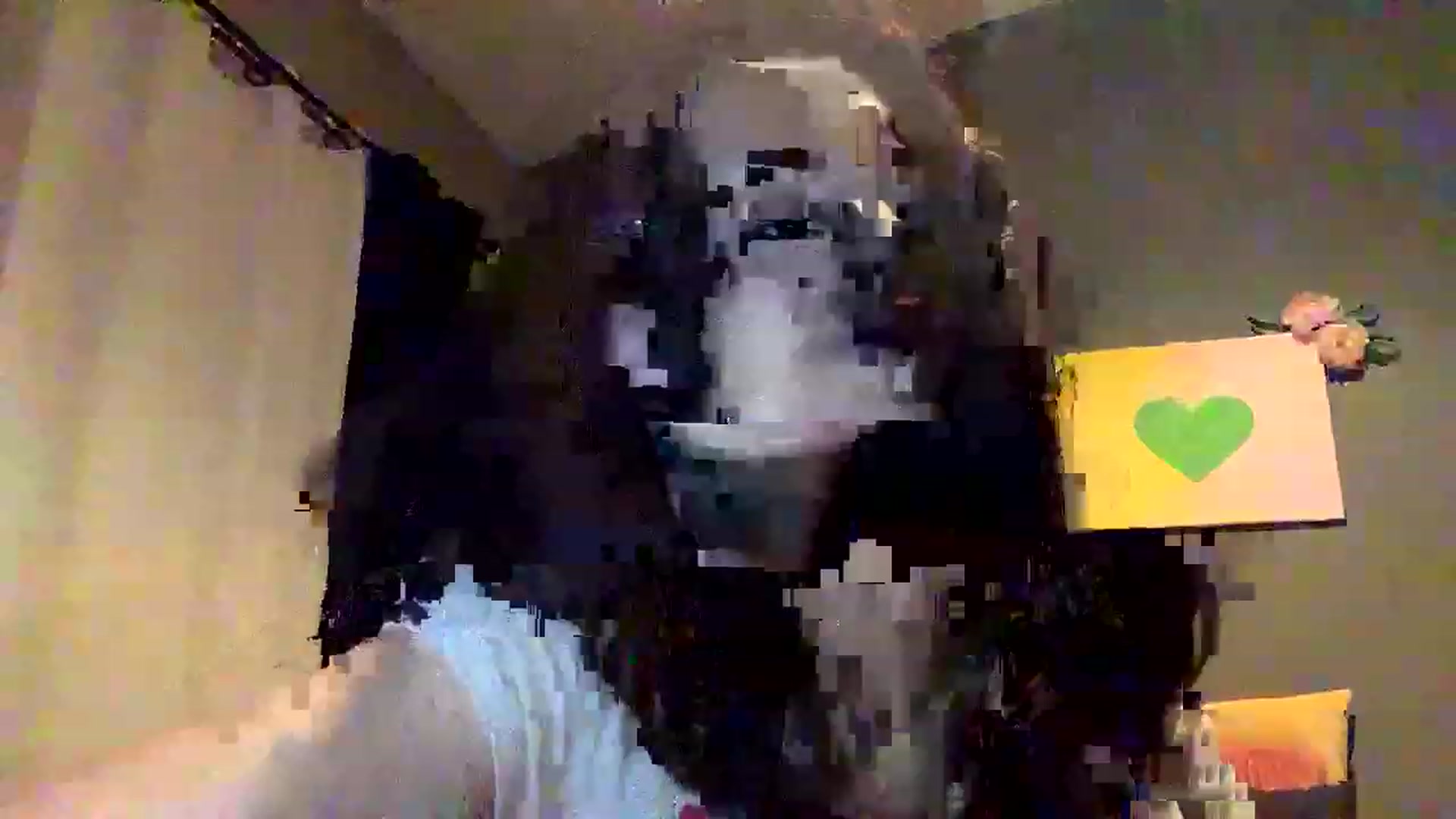 Gallery image thumbnail from Sarah_autumns's myfreecams stream on, 06/09/2023, 07:23 image 4 of 20