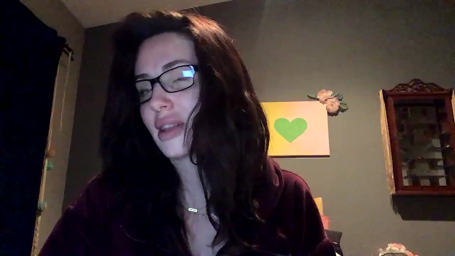 Gallery image thumbnail from Sarah_autumns's myfreecams stream on, 06/16/2023, 08:41 image 10 of 20