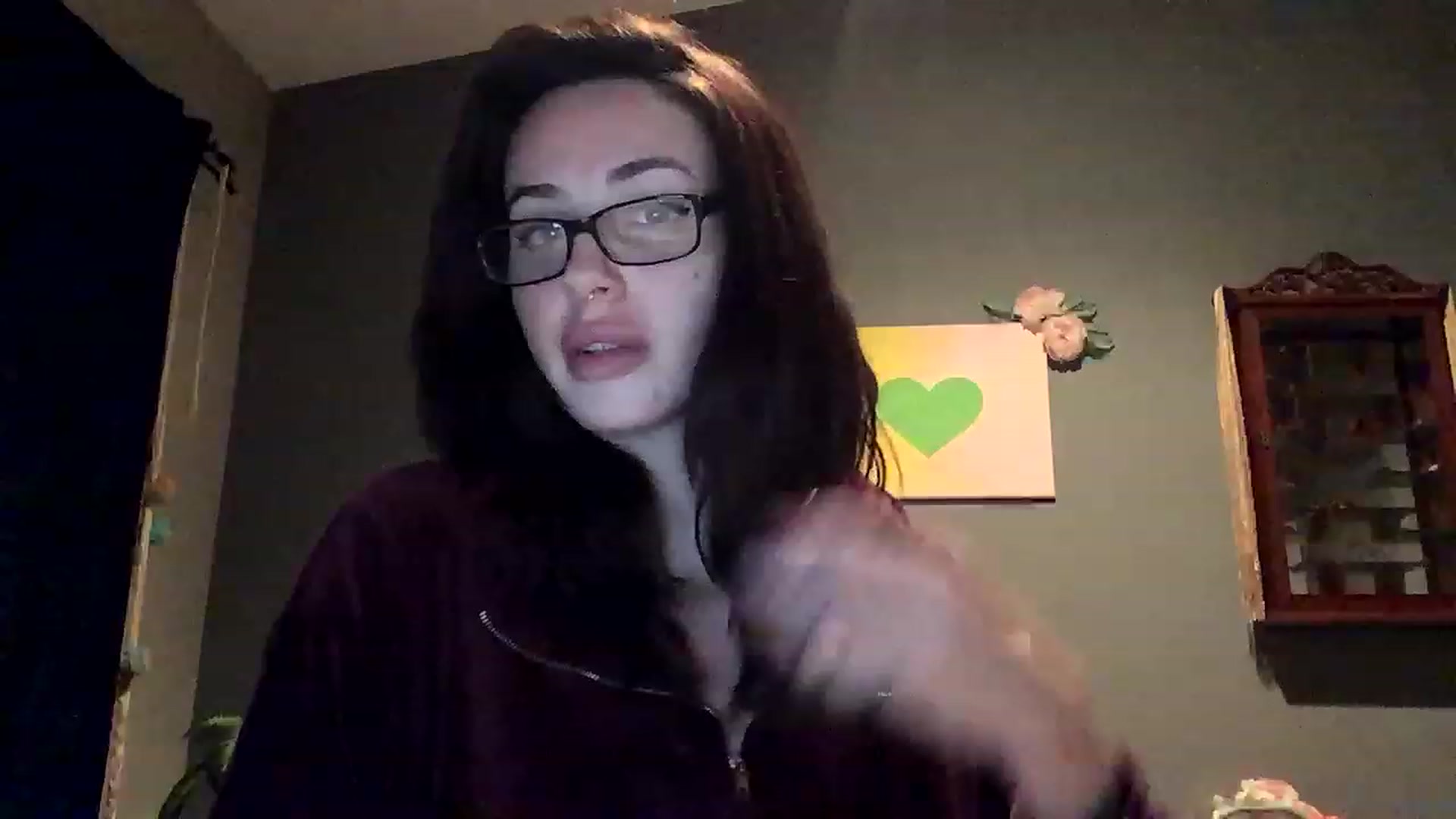 Gallery image thumbnail from Sarah_autumns's myfreecams stream on, 06/16/2023, 08:41 image 9 of 20