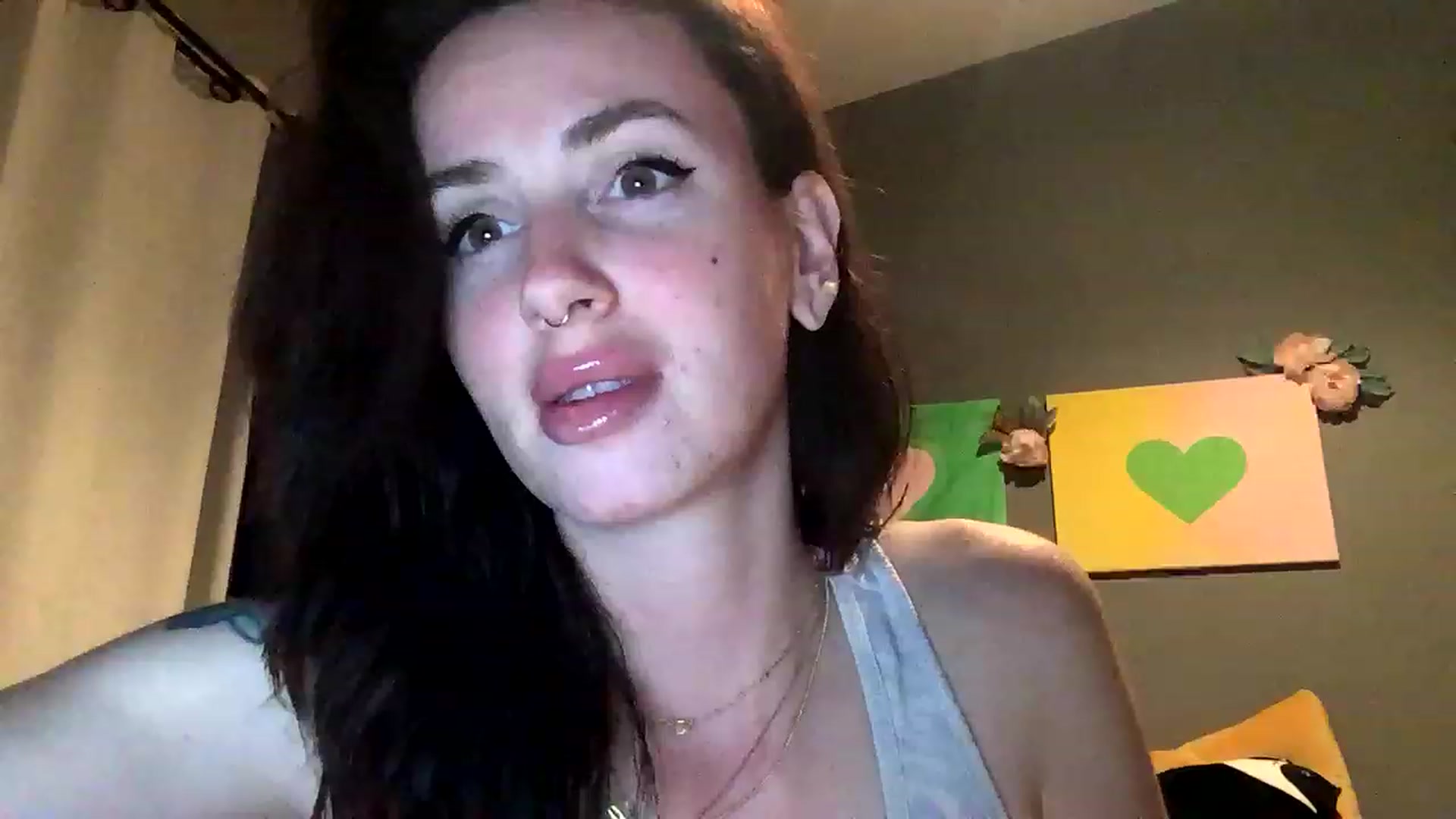 Gallery image thumbnail from Sarah_autumns's myfreecams stream on, 06/23/2023, 05:08 image 8 of 20