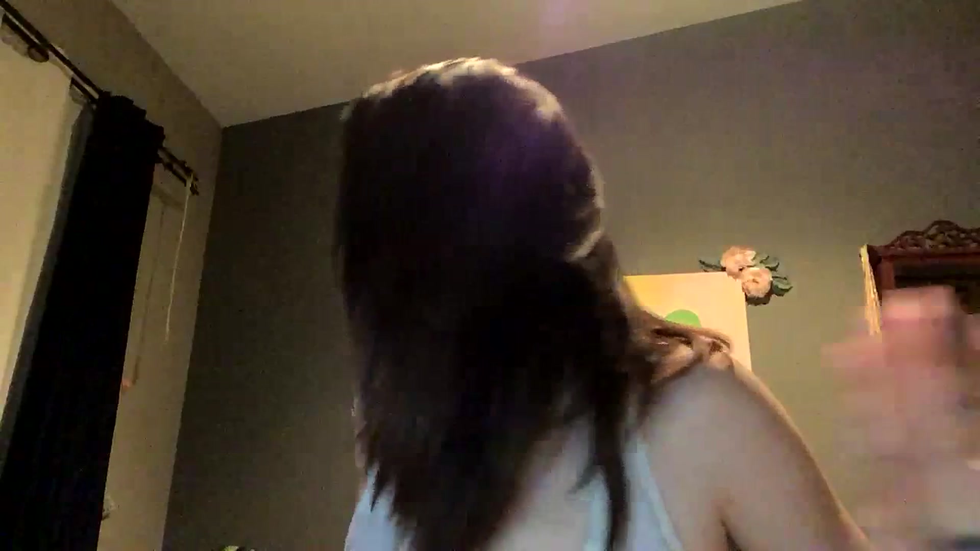 Gallery image thumbnail from Sarah_autumns's myfreecams stream on, 06/27/2023, 07:08 image 15 of 20
