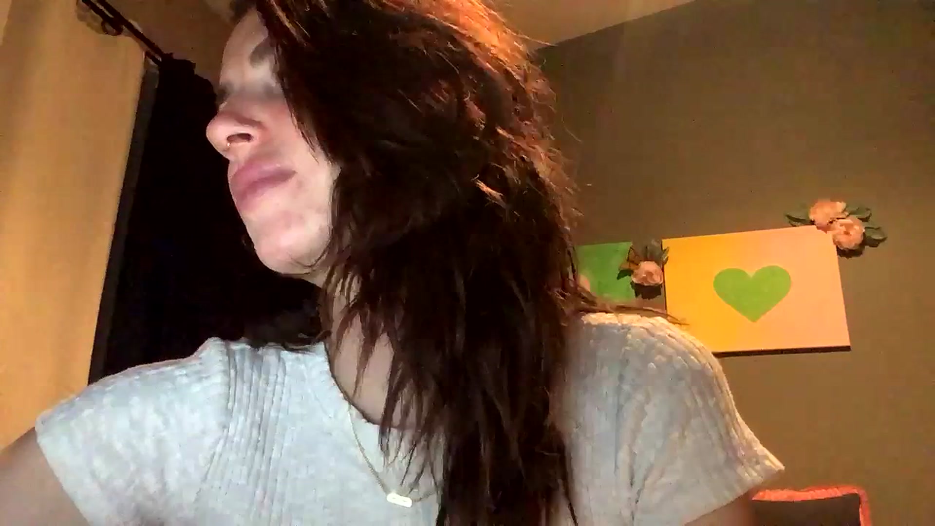 Gallery image thumbnail from Sarah_autumns's myfreecams stream on, 06/30/2023, 10:04 image 9 of 20