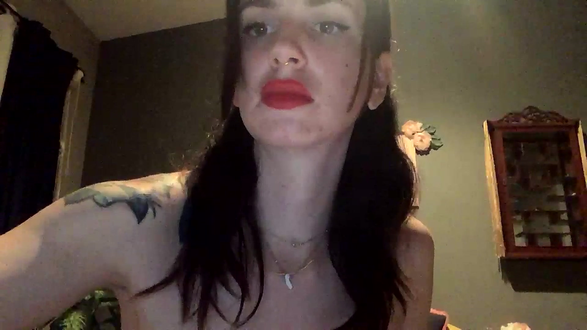 Gallery image thumbnail from Sarah_autumns's myfreecams stream on, 07/05/2023, 06:14 image 16 of 20