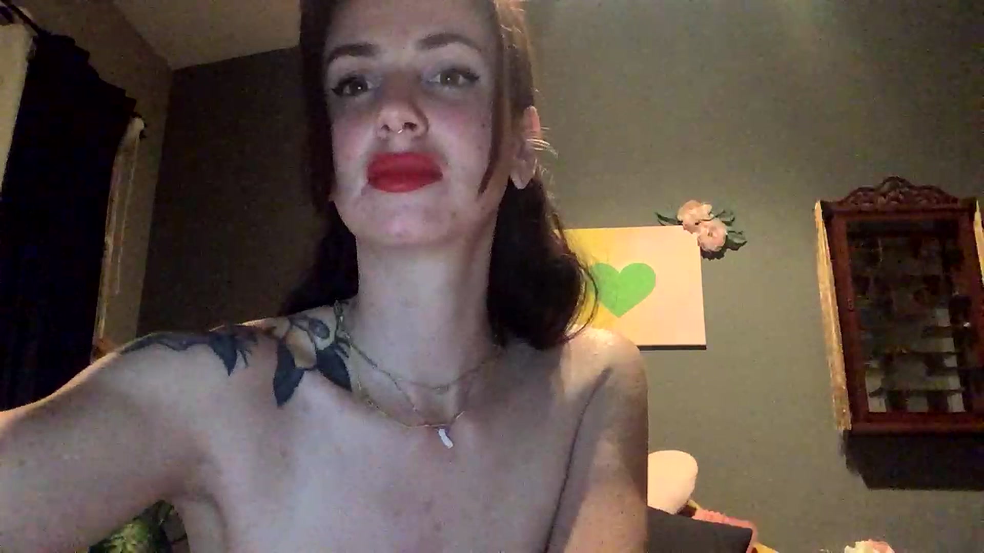 Gallery image thumbnail from Sarah_autumns's myfreecams stream on, 07/05/2023, 06:14 image 12 of 20