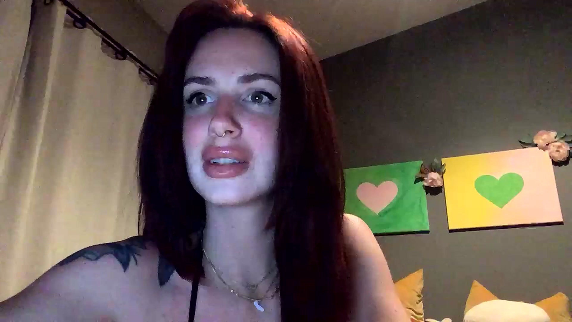 Gallery image thumbnail from Sarah_autumns's myfreecams stream on, 07/07/2023, 06:53 image 3 of 20