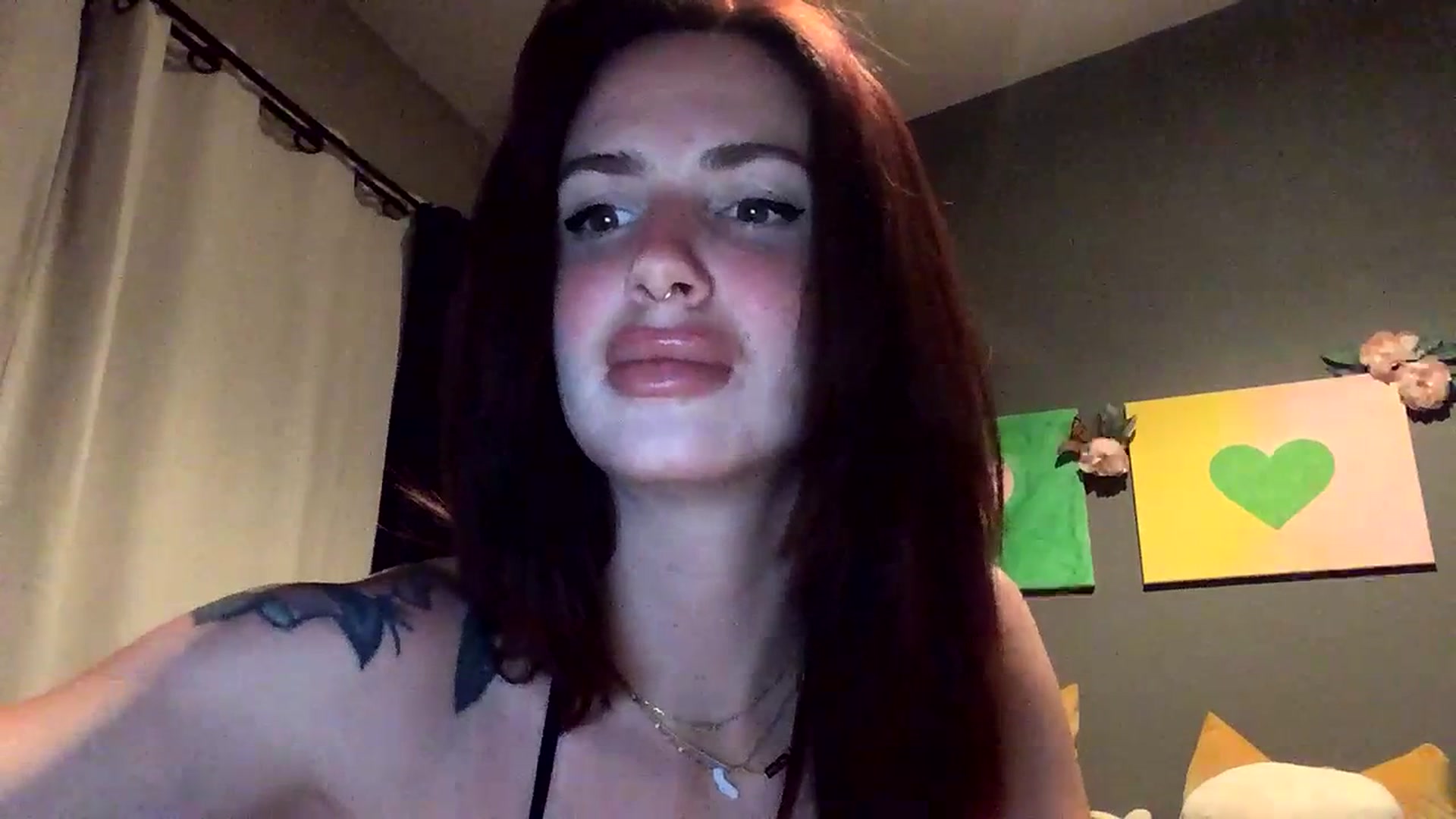 Gallery image thumbnail from Sarah_autumns's myfreecams stream on, 07/07/2023, 06:53 image 5 of 20