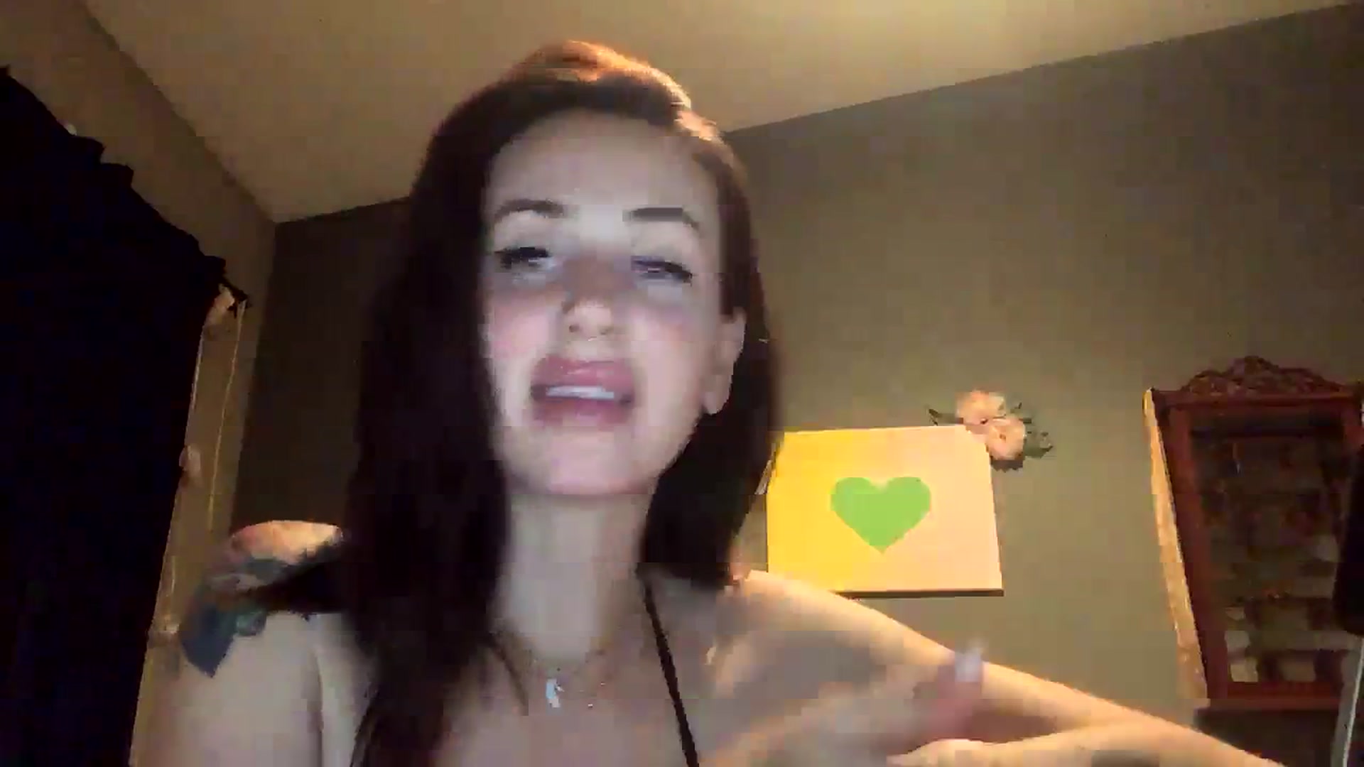 Gallery image thumbnail from Sarah_autumns's myfreecams stream on, 08/07/2023, 06:09 image 20 of 20