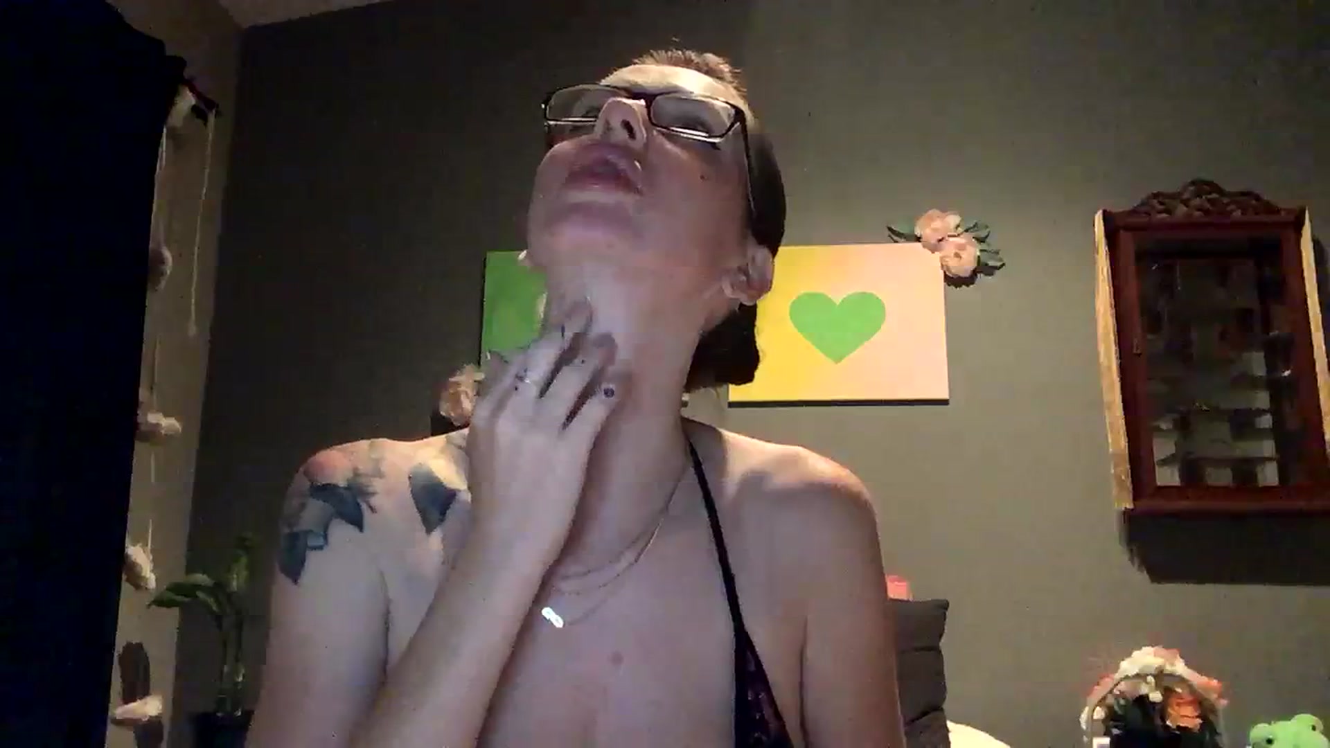 Gallery image thumbnail from Sarah_autumns's myfreecams stream on, 08/14/2023, 07:46 image 20 of 20