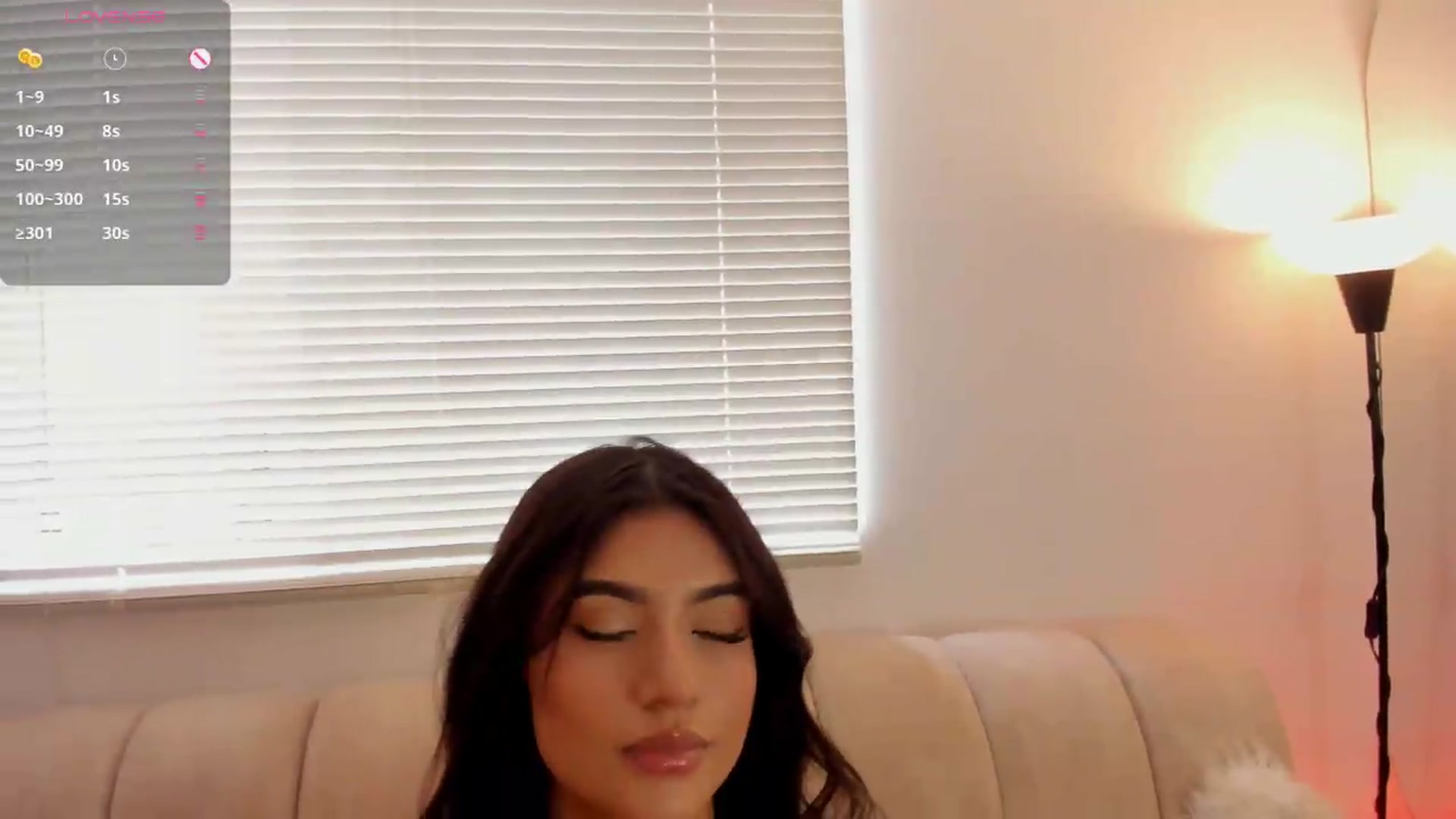 Gallery image thumbnail from Sarah_jacobs's myfreecams stream on, 07/17/2026, 17:01 image 5 of 20