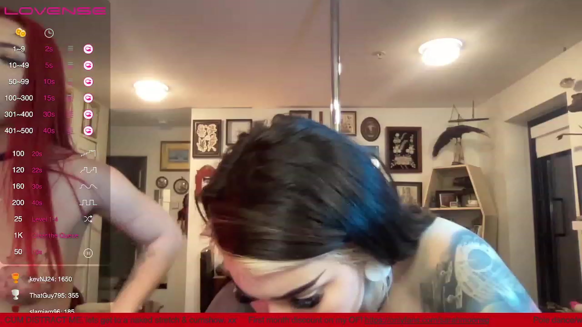 Gallery image thumbnail from Sarahmoonsg's myfreecams stream on, 11/23/2022, 01:42 image 16 of 20