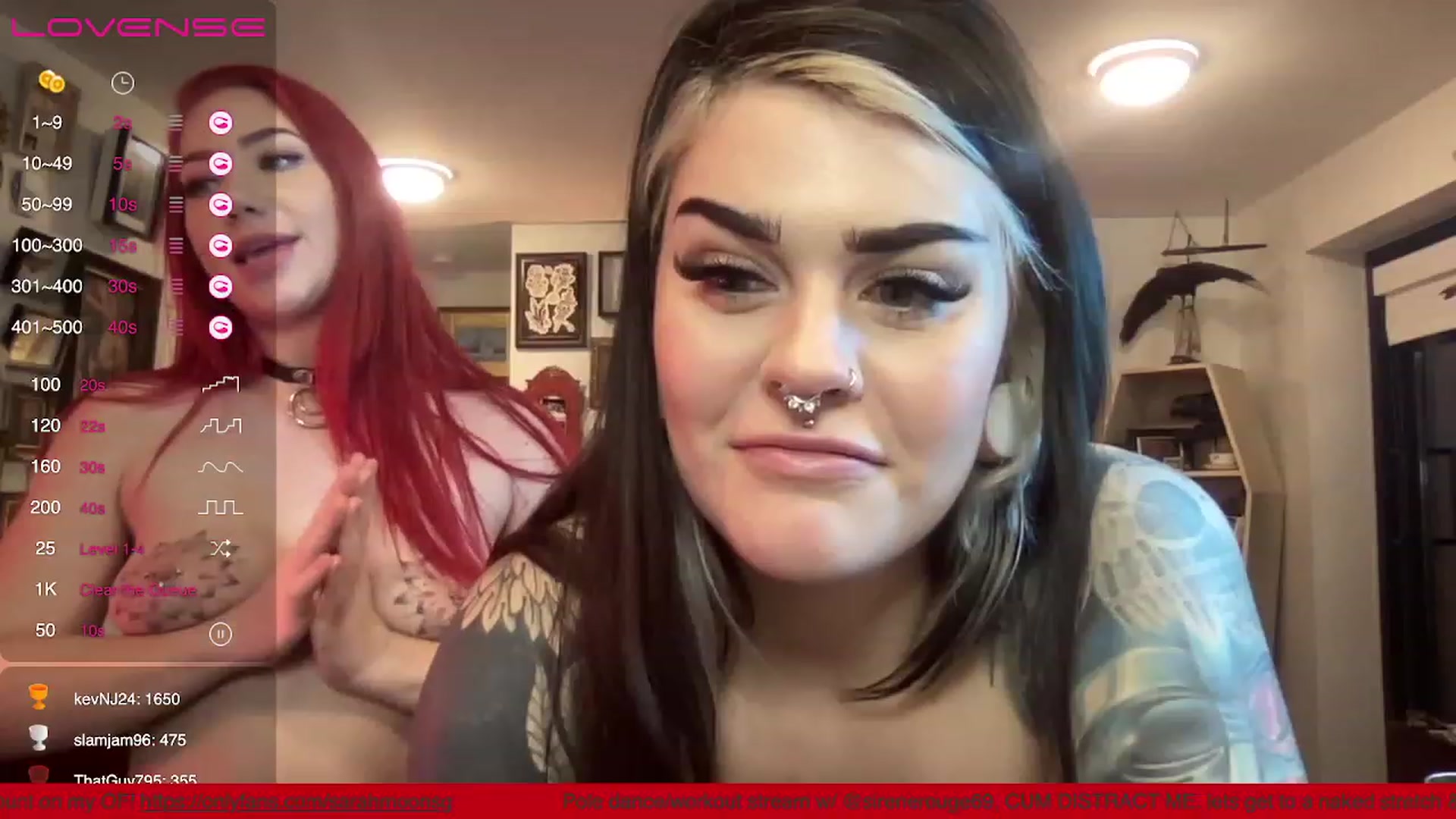 Gallery image thumbnail from Sarahmoonsg's myfreecams stream on, 11/23/2022, 01:45 image 12 of 20