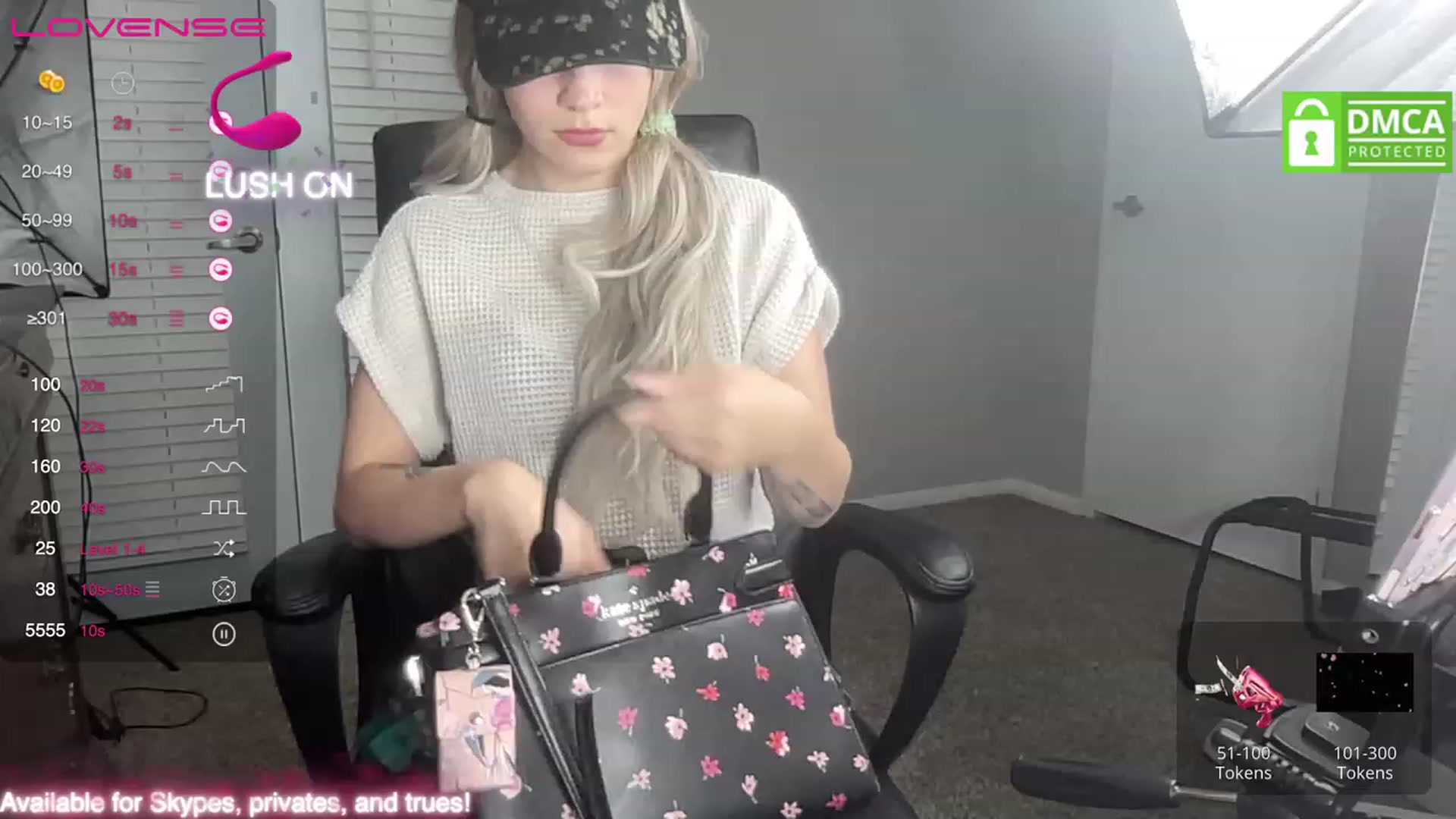 Gallery image thumbnail from Sarahsweets18's myfreecams stream on, 08/15/2023, 04:58 image 1 of 20