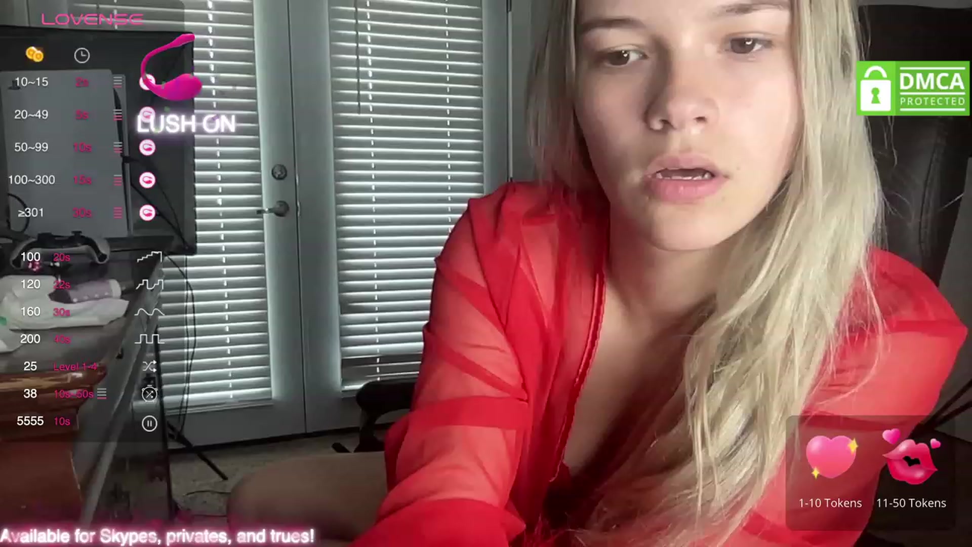 Gallery image thumbnail from Sarahsweets18's myfreecams stream on, 08/25/2023, 18:31 image 12 of 20