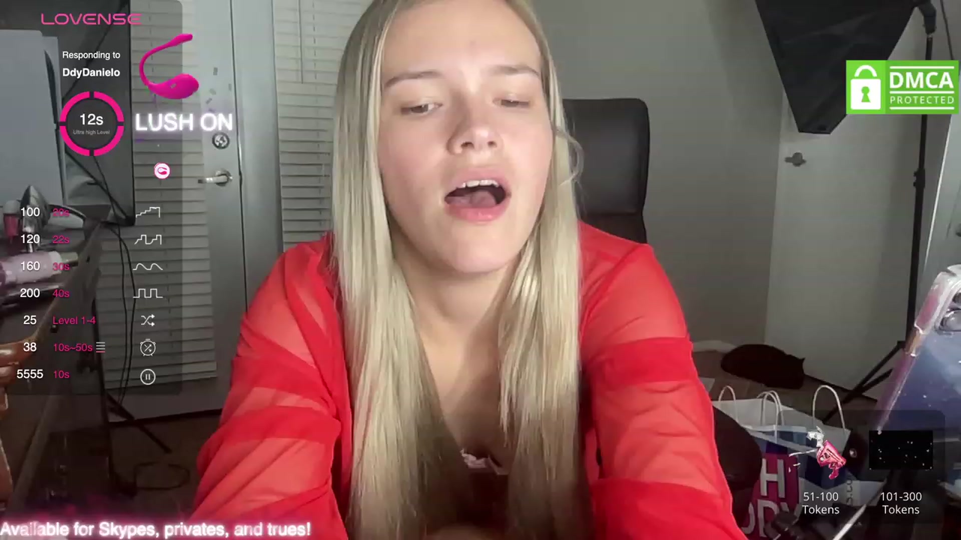 Gallery image thumbnail from Sarahsweets18's myfreecams stream on, 08/26/2023, 02:33 image 19 of 20