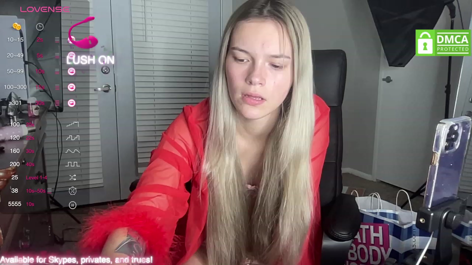 Gallery image thumbnail from Sarahsweets18's myfreecams stream on, 08/26/2023, 02:33 image 6 of 20