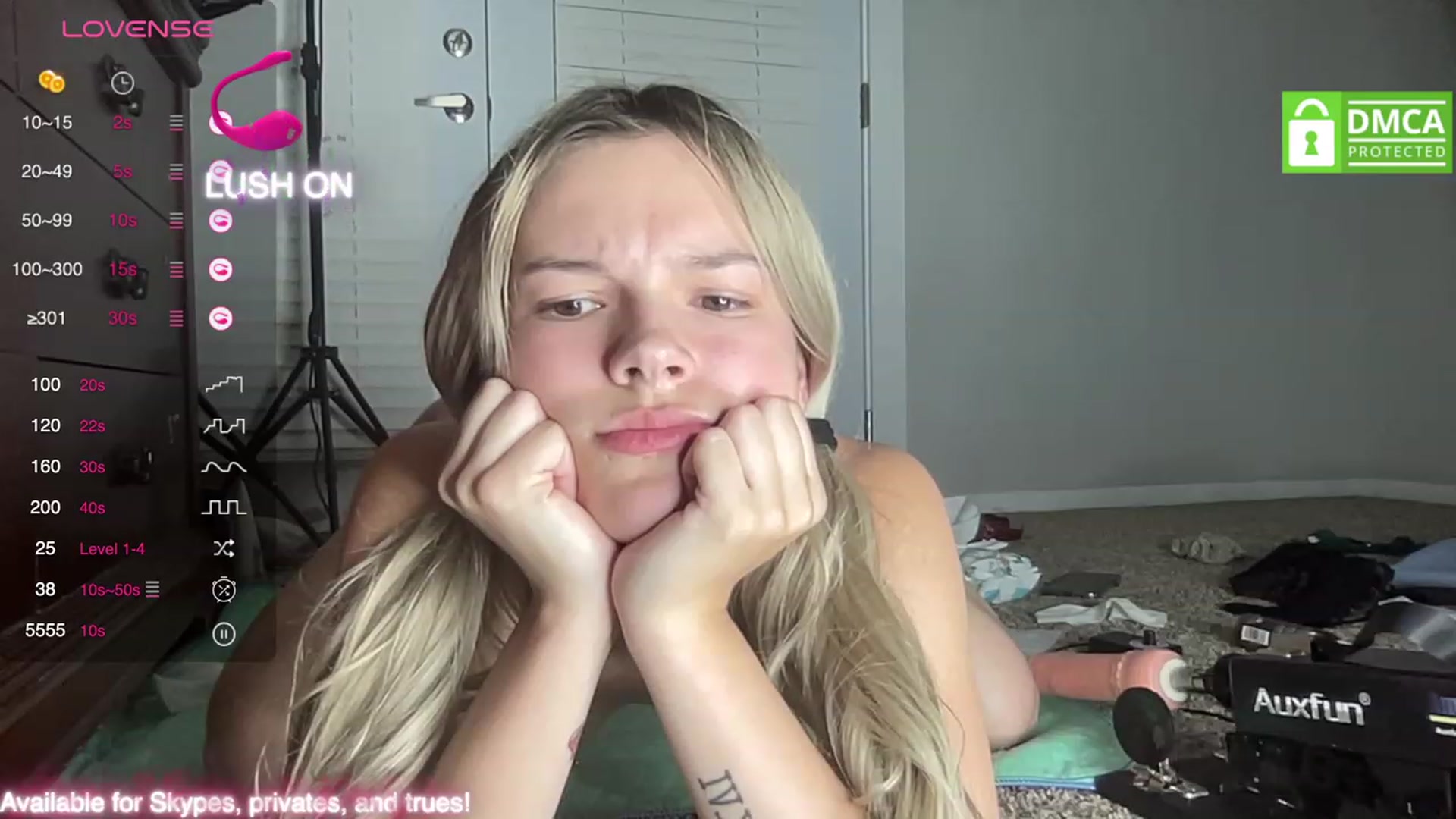Gallery image thumbnail from Sarahsweets18's myfreecams stream on, 08/29/2023, 07:52 image 15 of 20