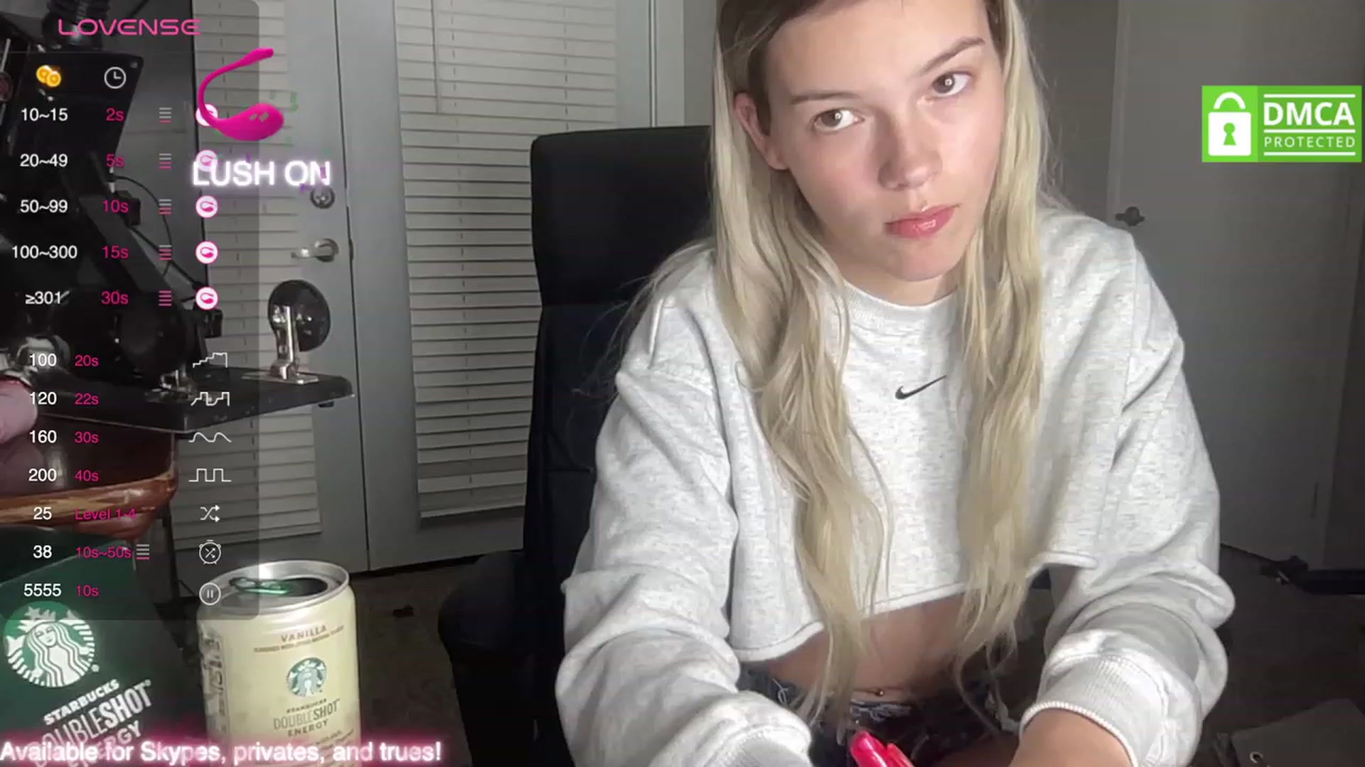 Gallery image thumbnail from Sarahsweets18's myfreecams stream on, 08/31/2023, 05:24 image 7 of 20
