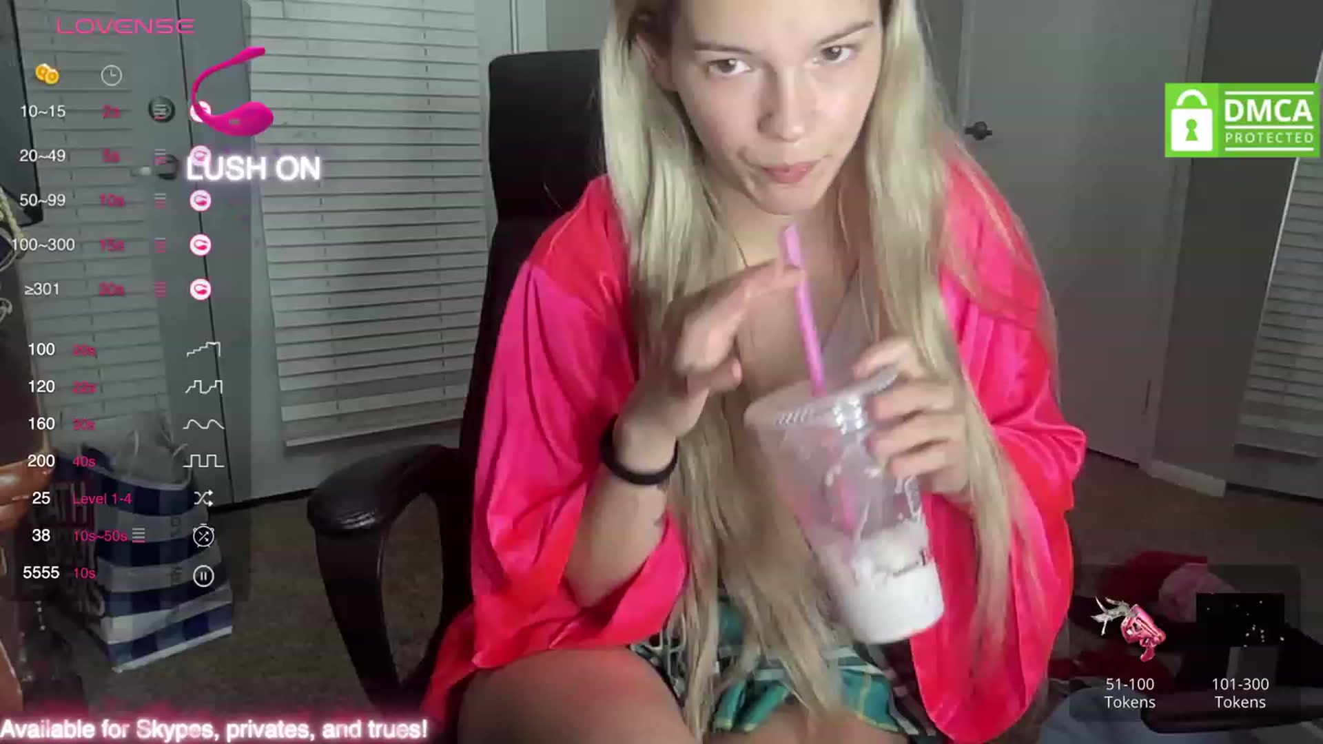 Gallery image thumbnail from Sarahsweets18's myfreecams stream on, 09/05/2023, 05:10 image 3 of 20