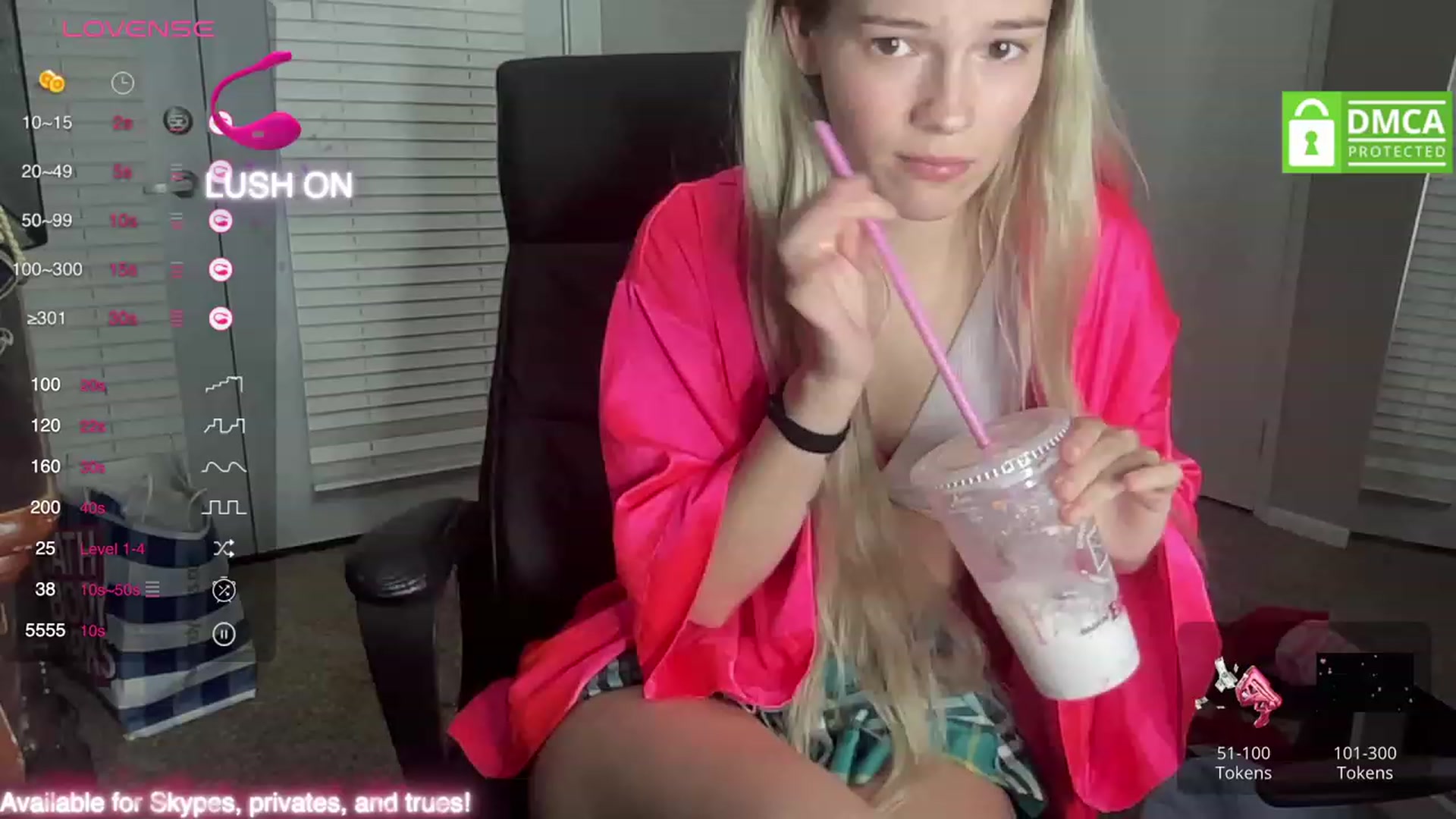 Gallery image thumbnail from Sarahsweets18's myfreecams stream on, 09/05/2023, 05:10 image 2 of 20