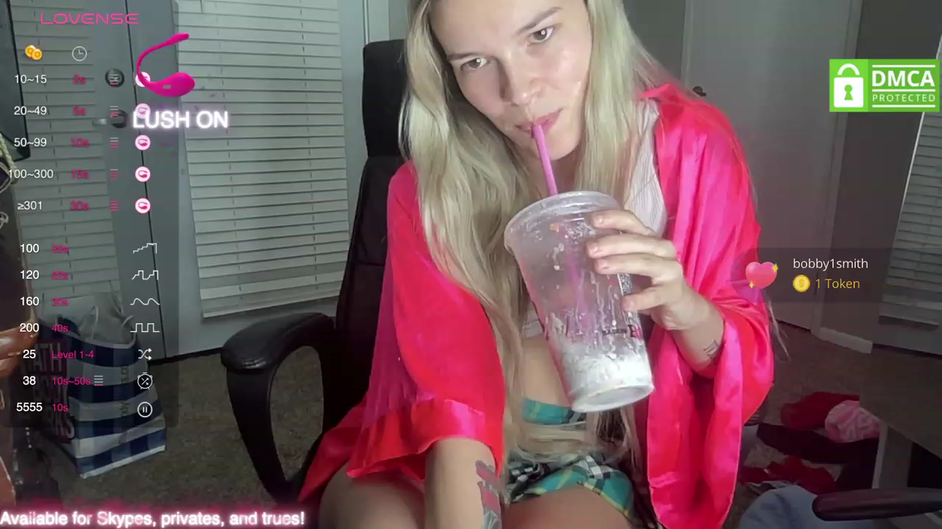 Gallery image thumbnail from Sarahsweets18's myfreecams stream on, 09/05/2023, 05:10 image 6 of 20