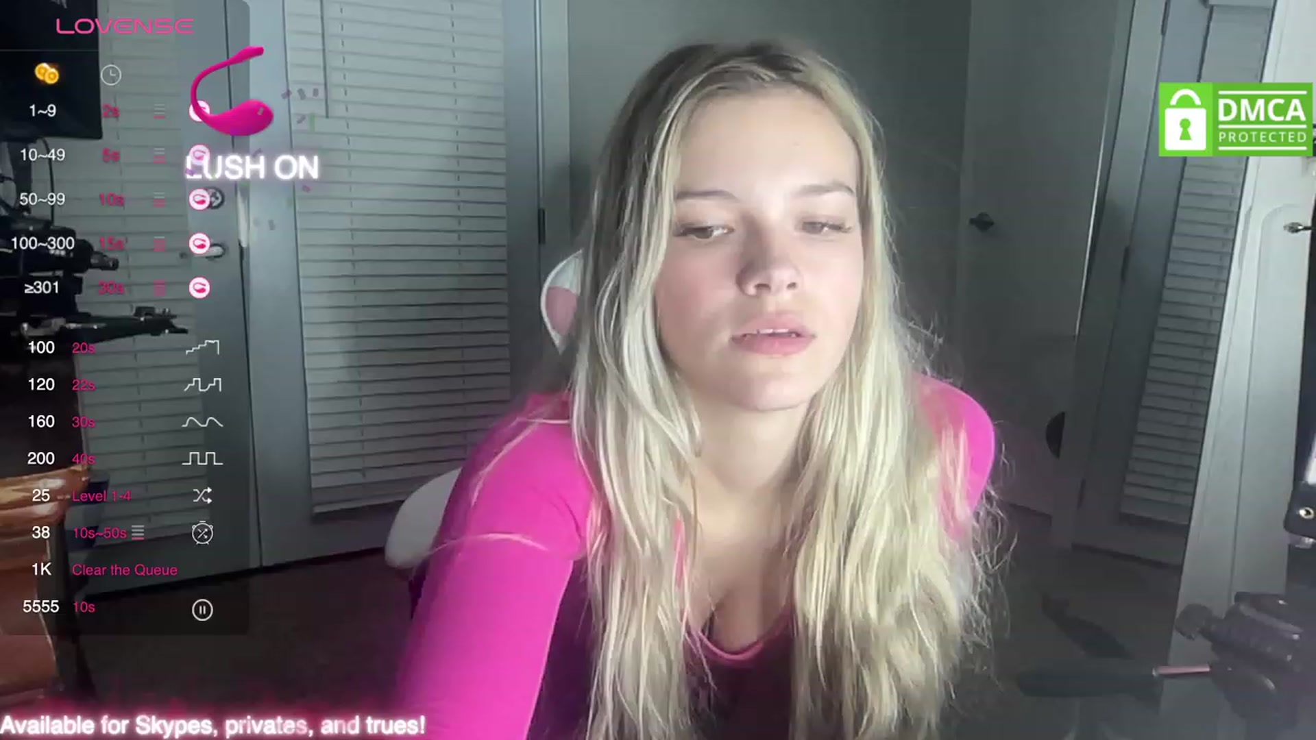 Gallery image thumbnail from Sarahsweets18's myfreecams stream on, 09/17/2023, 04:29 image 1 of 20