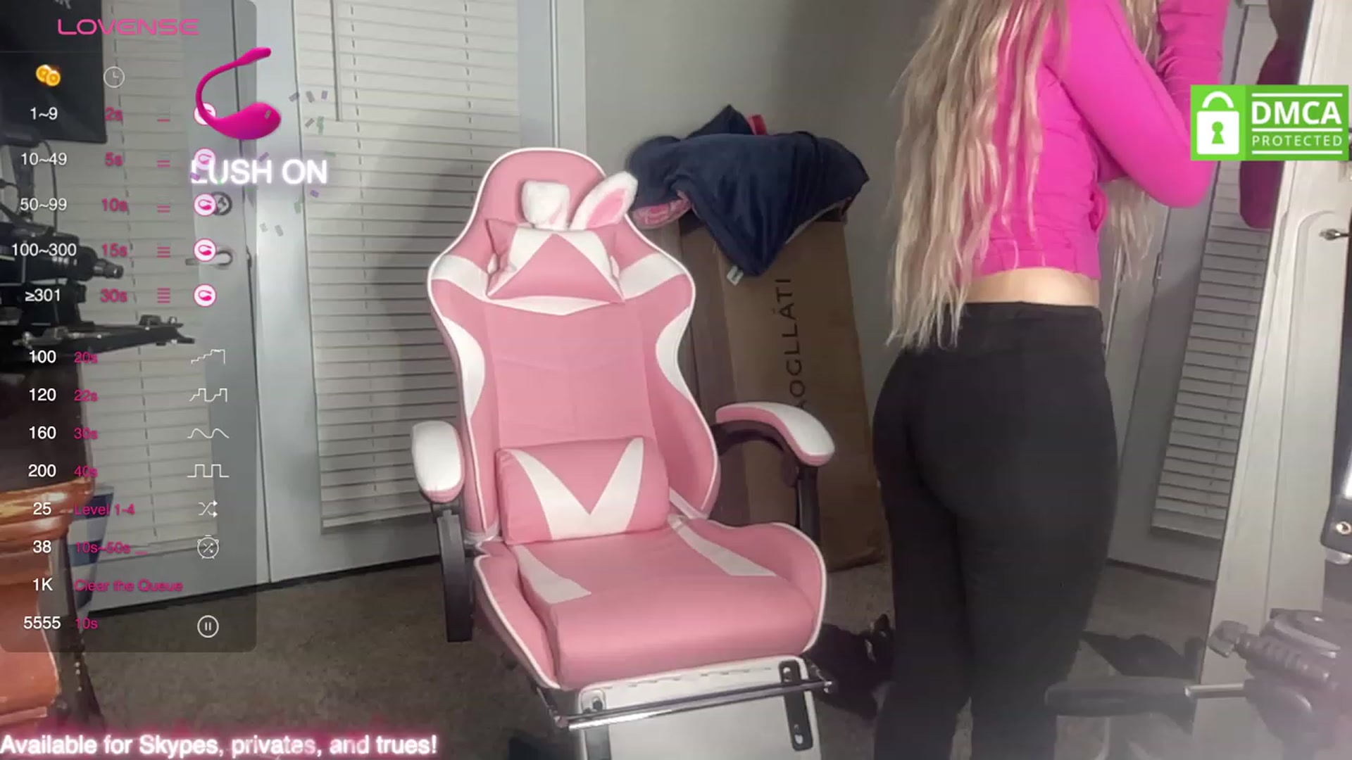 Gallery image thumbnail from Sarahsweets18's myfreecams stream on, 09/17/2023, 04:29 image 4 of 20