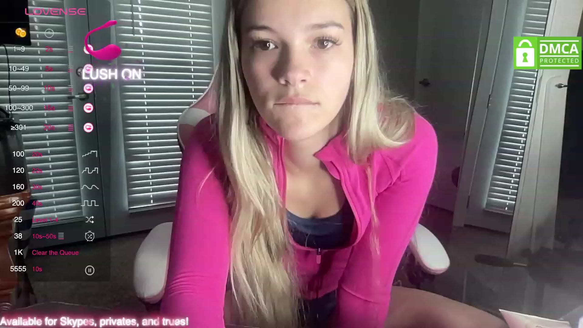 Gallery image thumbnail from Sarahsweets18's myfreecams stream on, 09/17/2023, 18:39 image 6 of 20