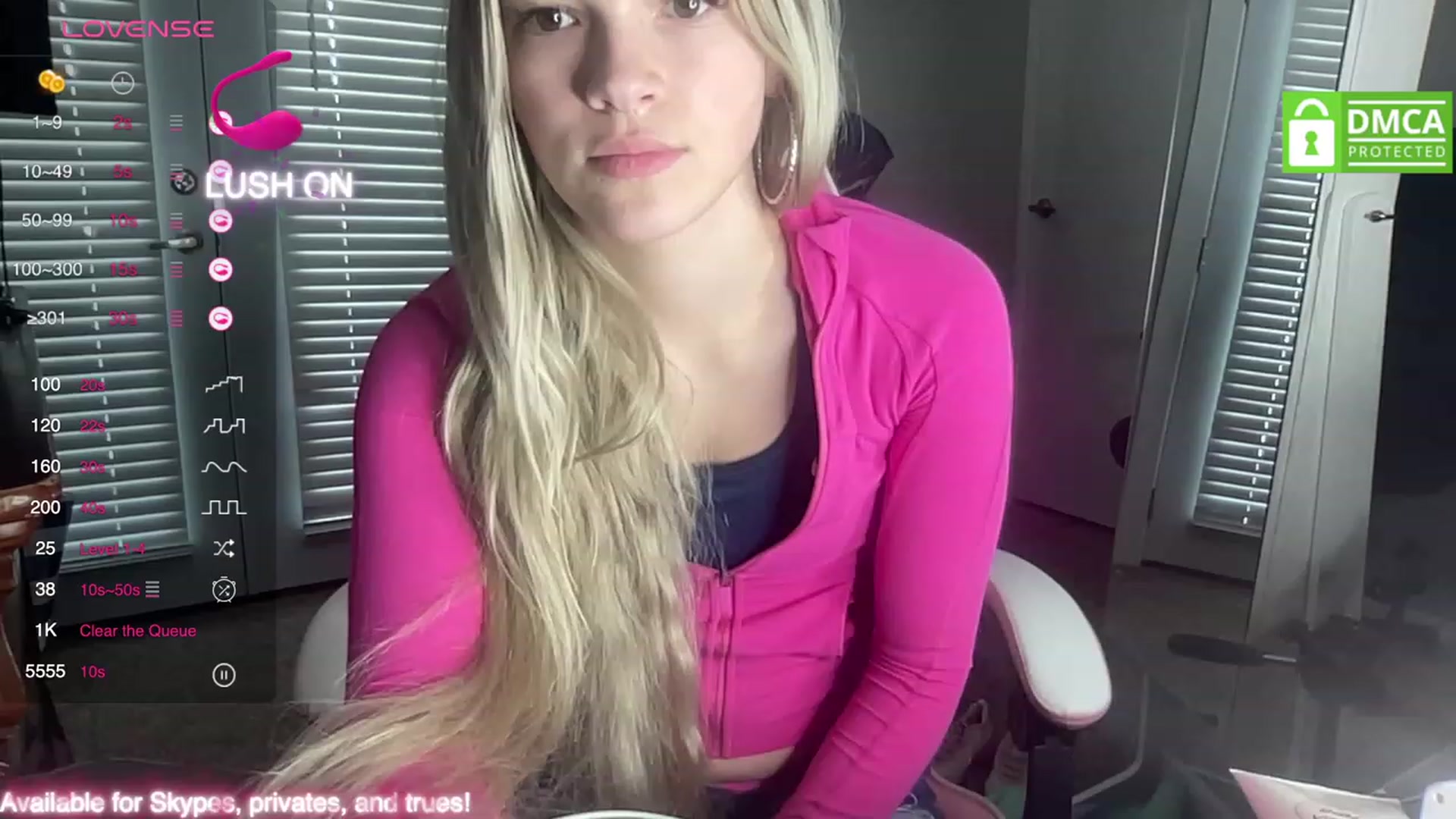Gallery image thumbnail from Sarahsweets18's myfreecams stream on, 09/17/2023, 18:39 image 18 of 20