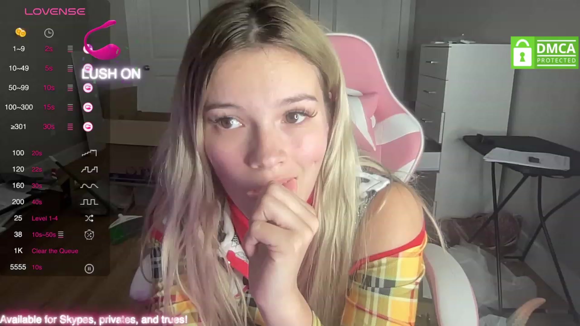 Gallery image thumbnail from Sarahsweets18's myfreecams stream on, 09/30/2023, 04:58 image 15 of 20