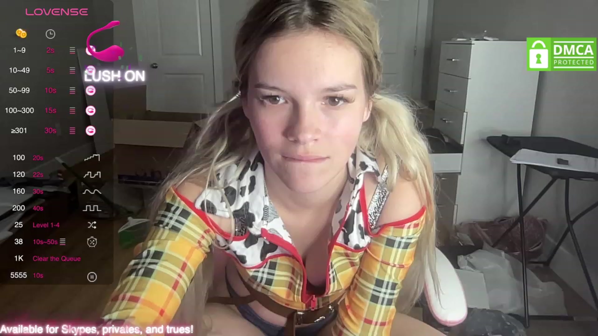 Gallery image thumbnail from Sarahsweets18's myfreecams stream on, 09/30/2023, 07:44 image 14 of 20