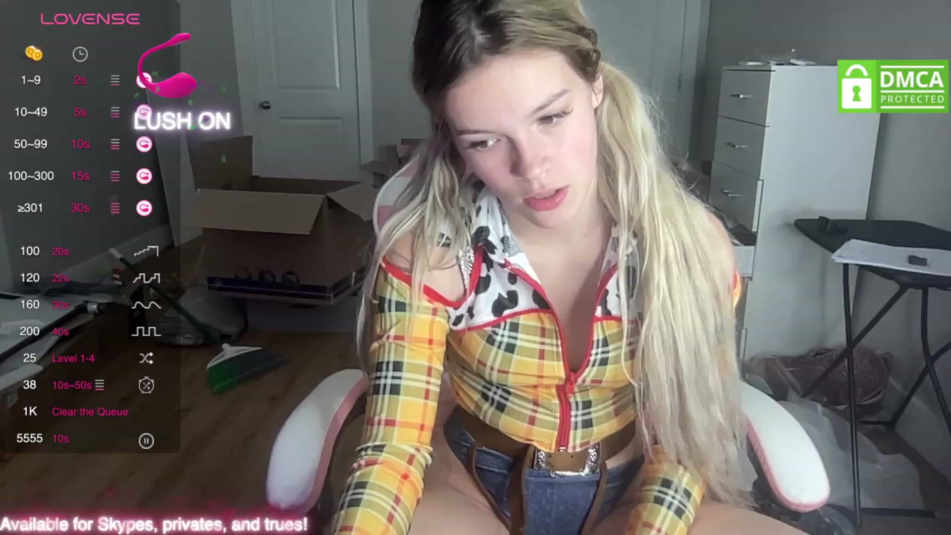 Gallery image thumbnail from Sarahsweets18's myfreecams stream on, 09/30/2023, 08:23 image 3 of 20